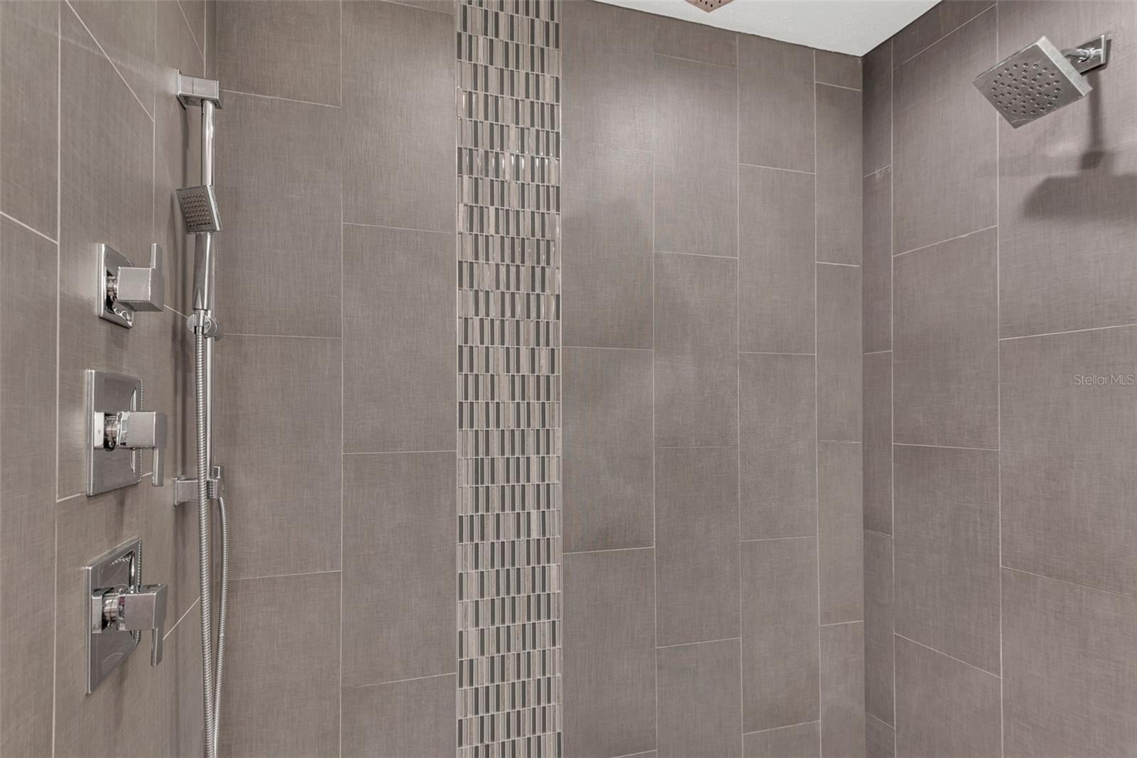 Image 25 of 53 For 7455 Sparkling Lake Road