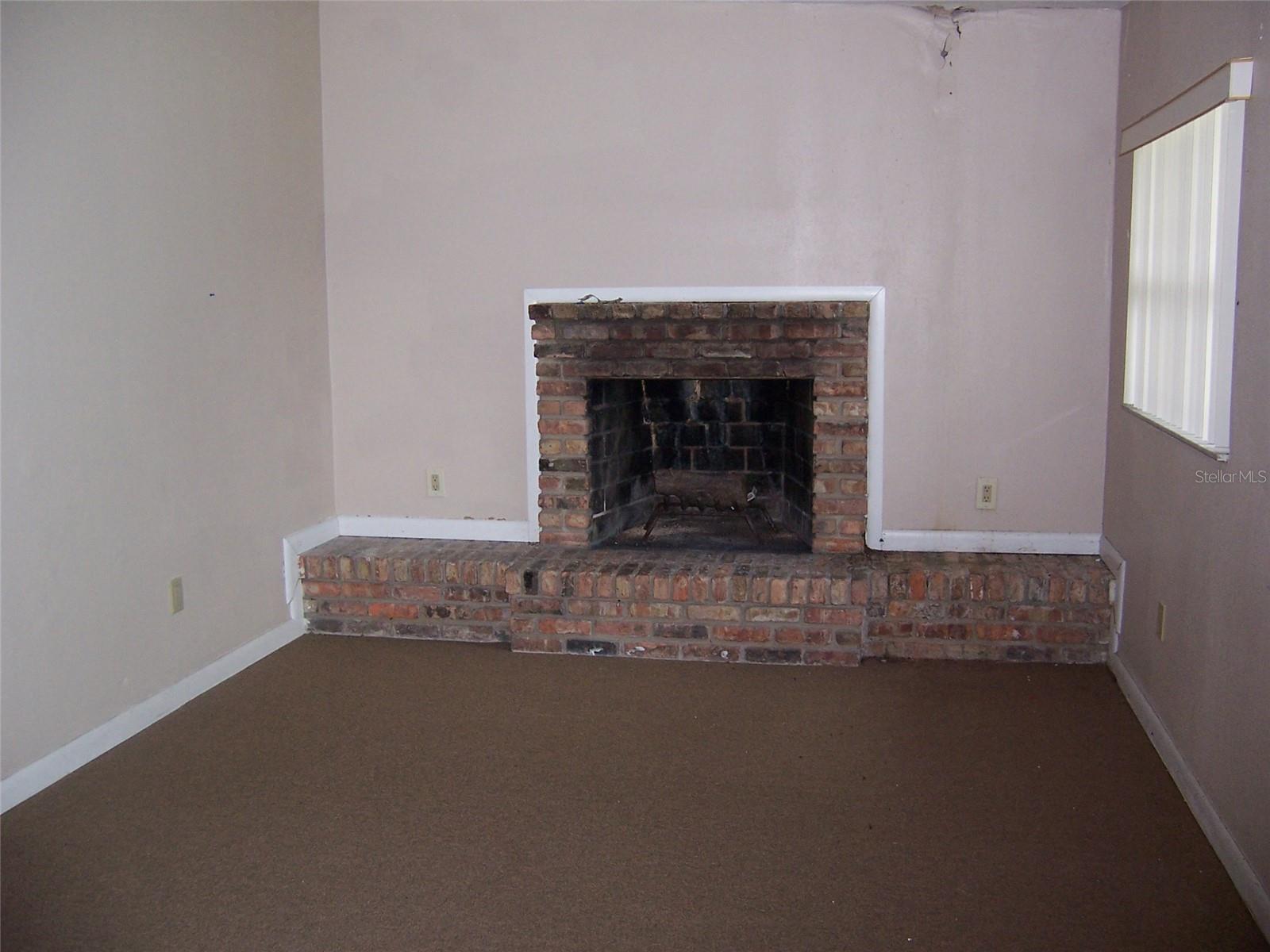 Image 7 of 13 For 905 Pine Hills Road