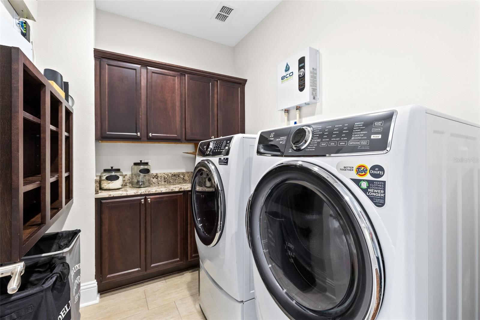 Image 15 of 29 For 266 Lyman Avenue