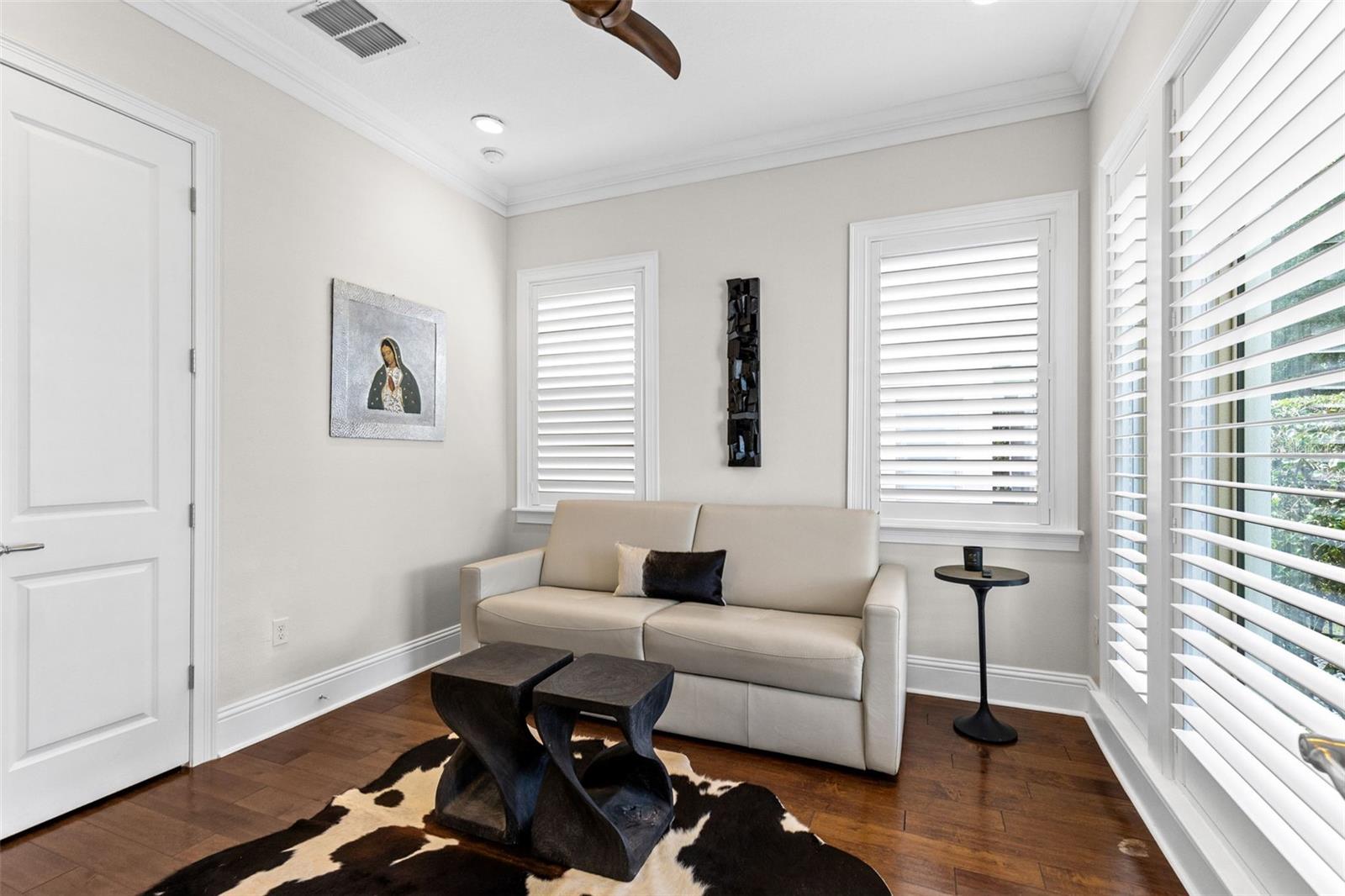 Image 16 of 29 For 266 Lyman Avenue