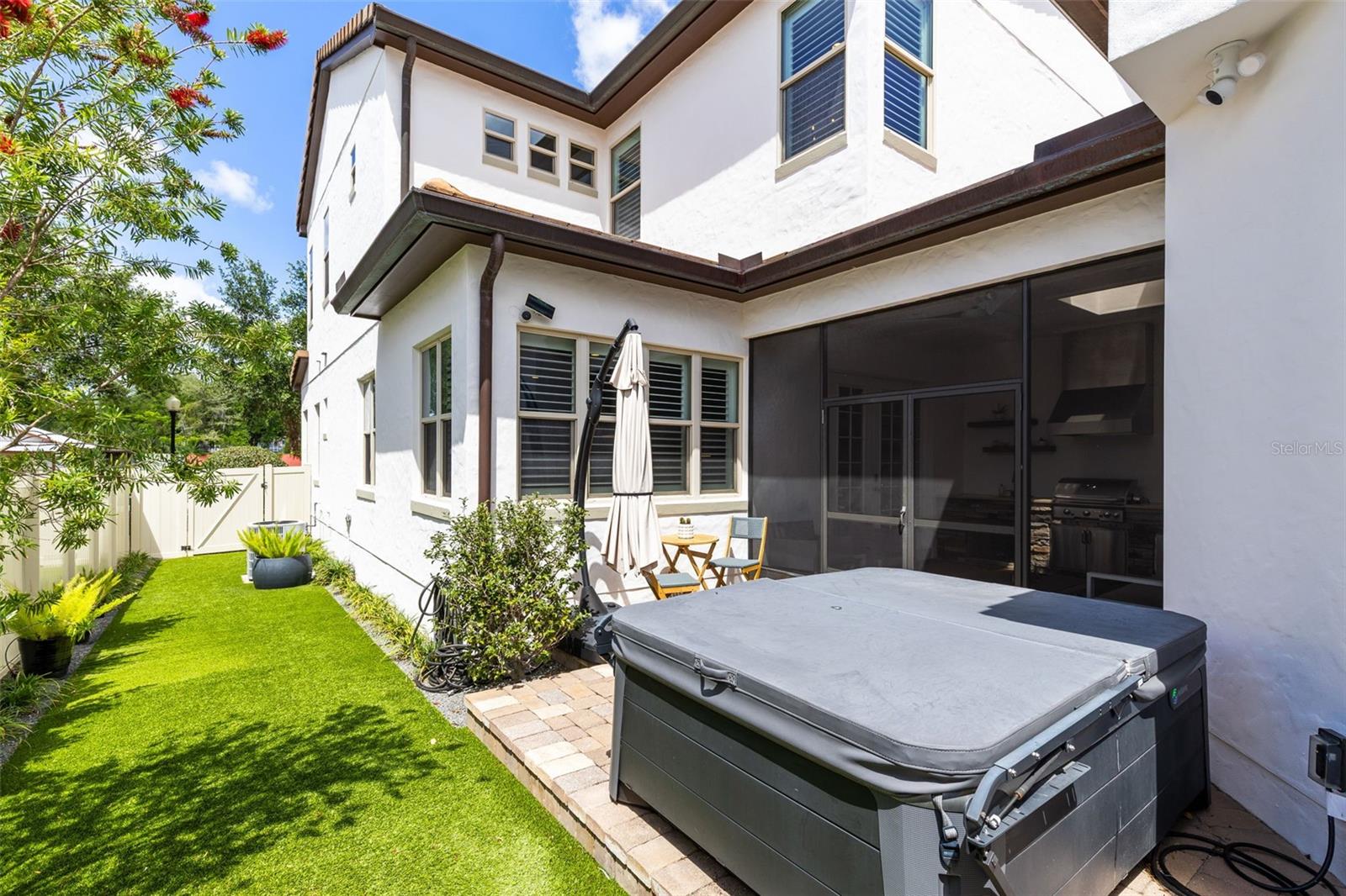 Image 22 of 29 For 266 Lyman Avenue