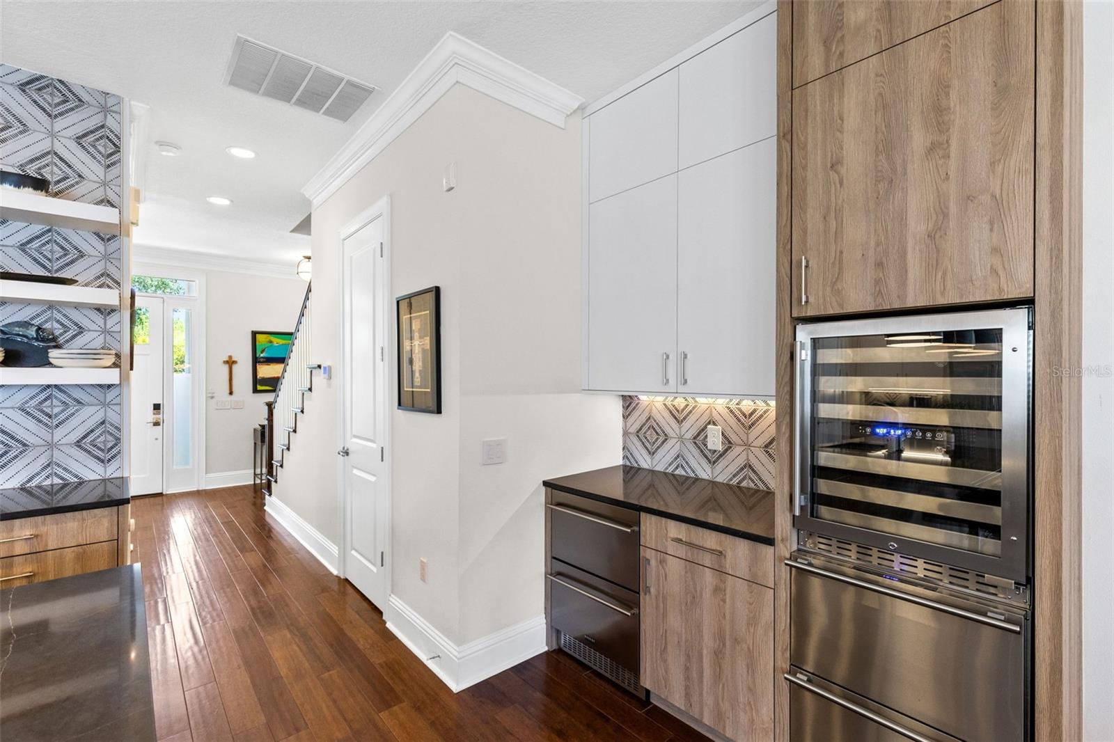 Image 8 of 29 For 266 Lyman Avenue