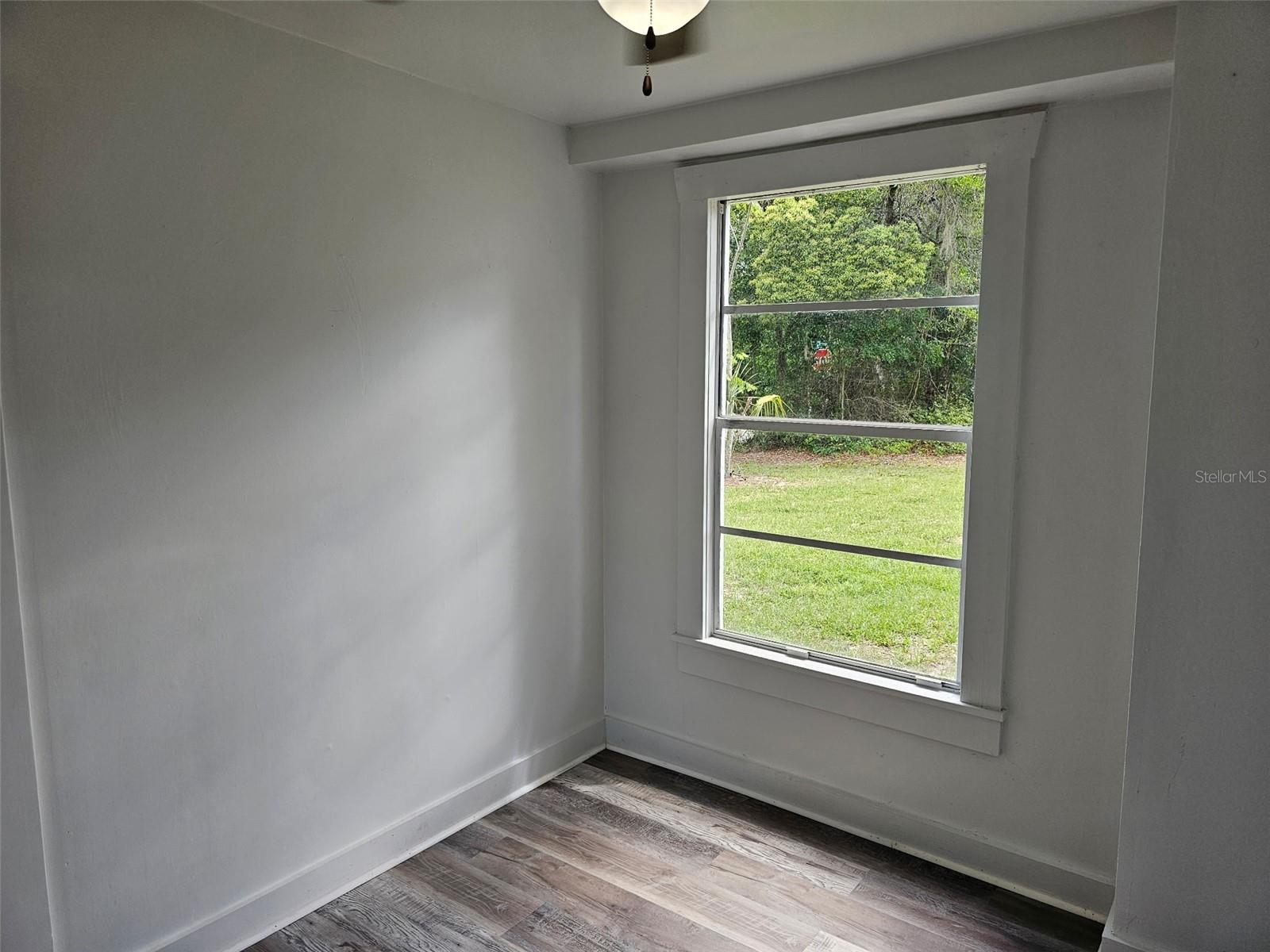 Image 6 of 18 For 738 Wood Street