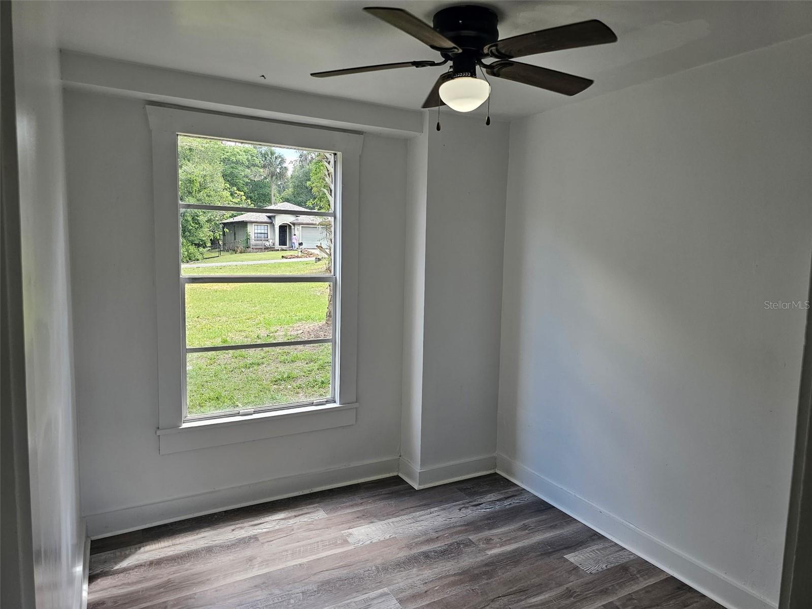 Image 9 of 18 For 738 Wood Street