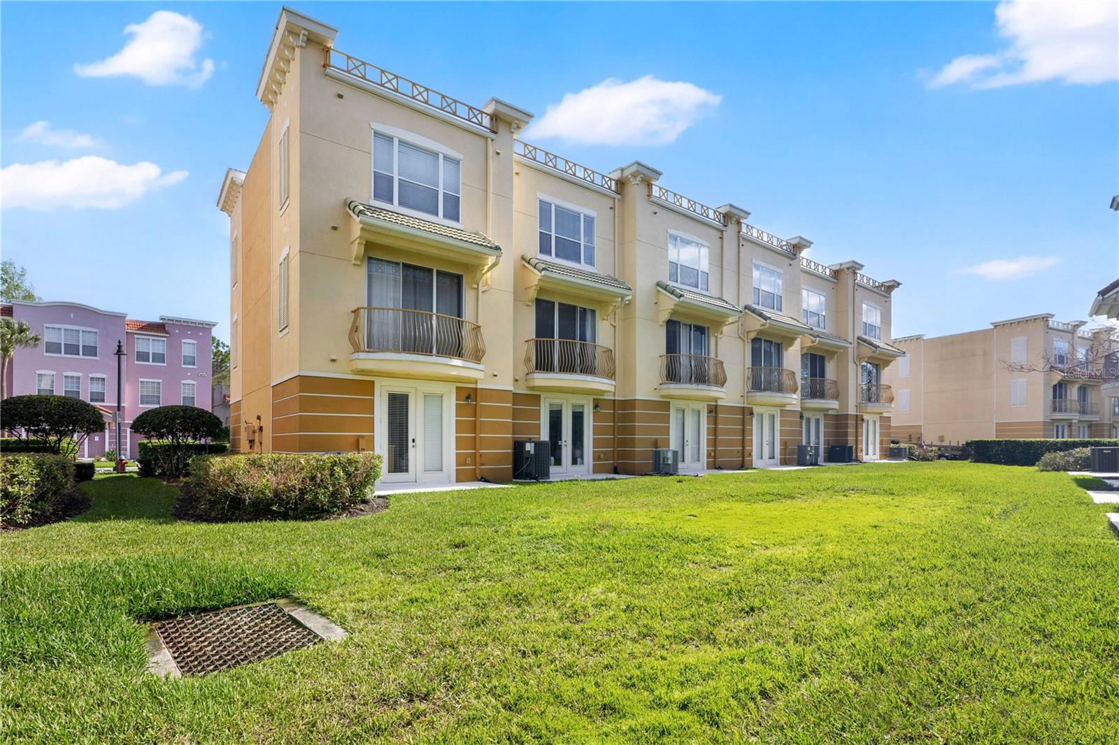 Image 22 of 36 For 5064 Tideview Circle 85