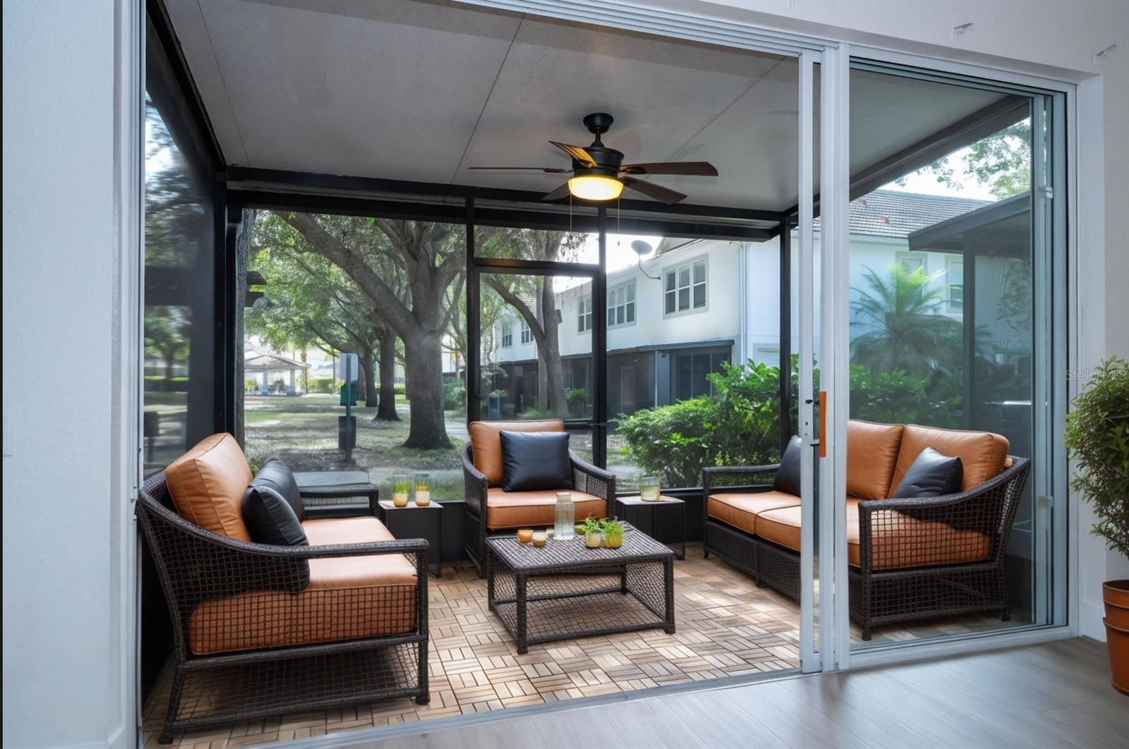 Image 15 of 20 For 7022 Cadiz Boulevard