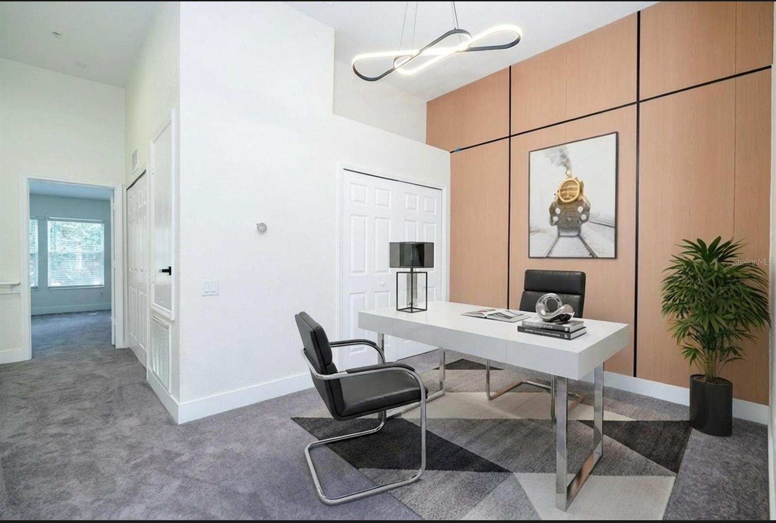 Image 17 of 20 For 7022 Cadiz Boulevard