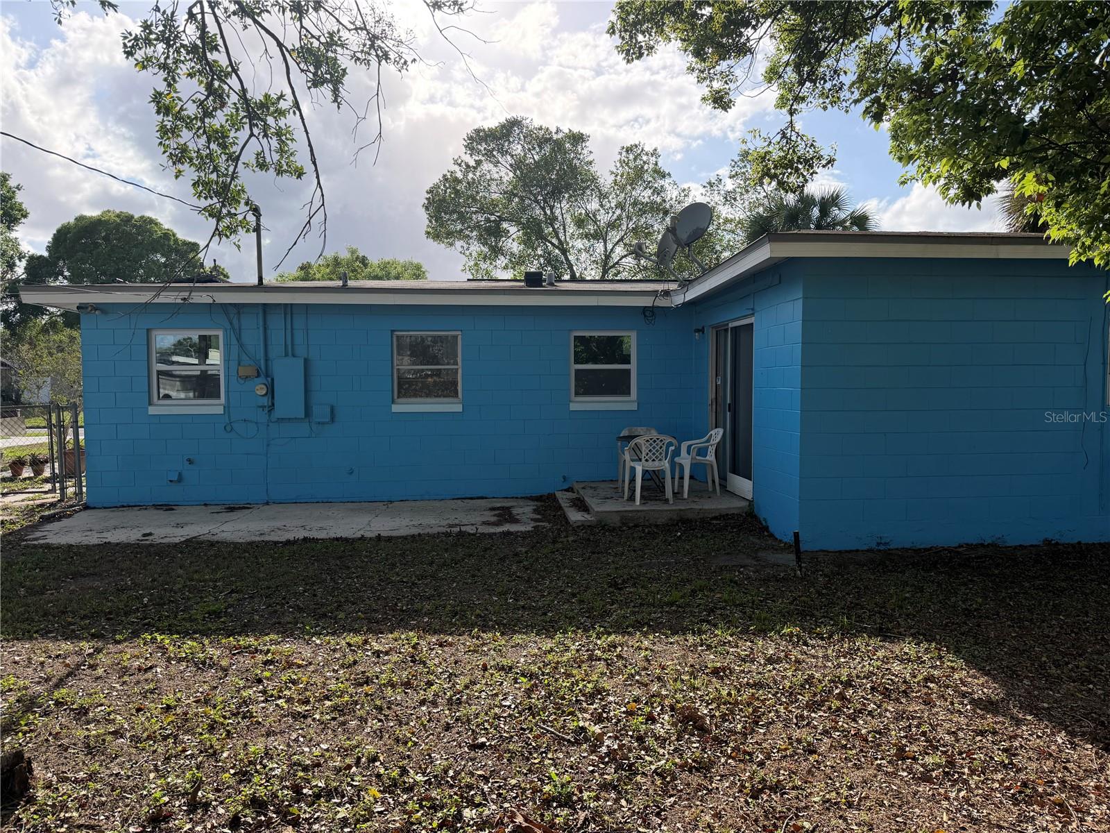 Image 7 of 9 For 1331 Julio Lane