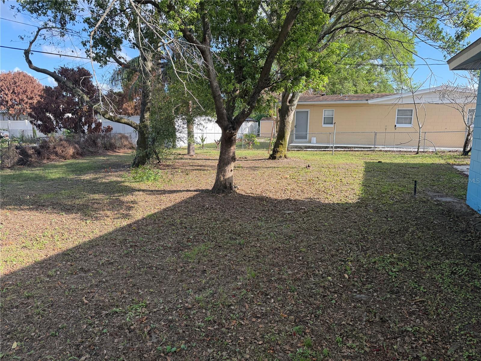 Image 8 of 9 For 1331 Julio Lane