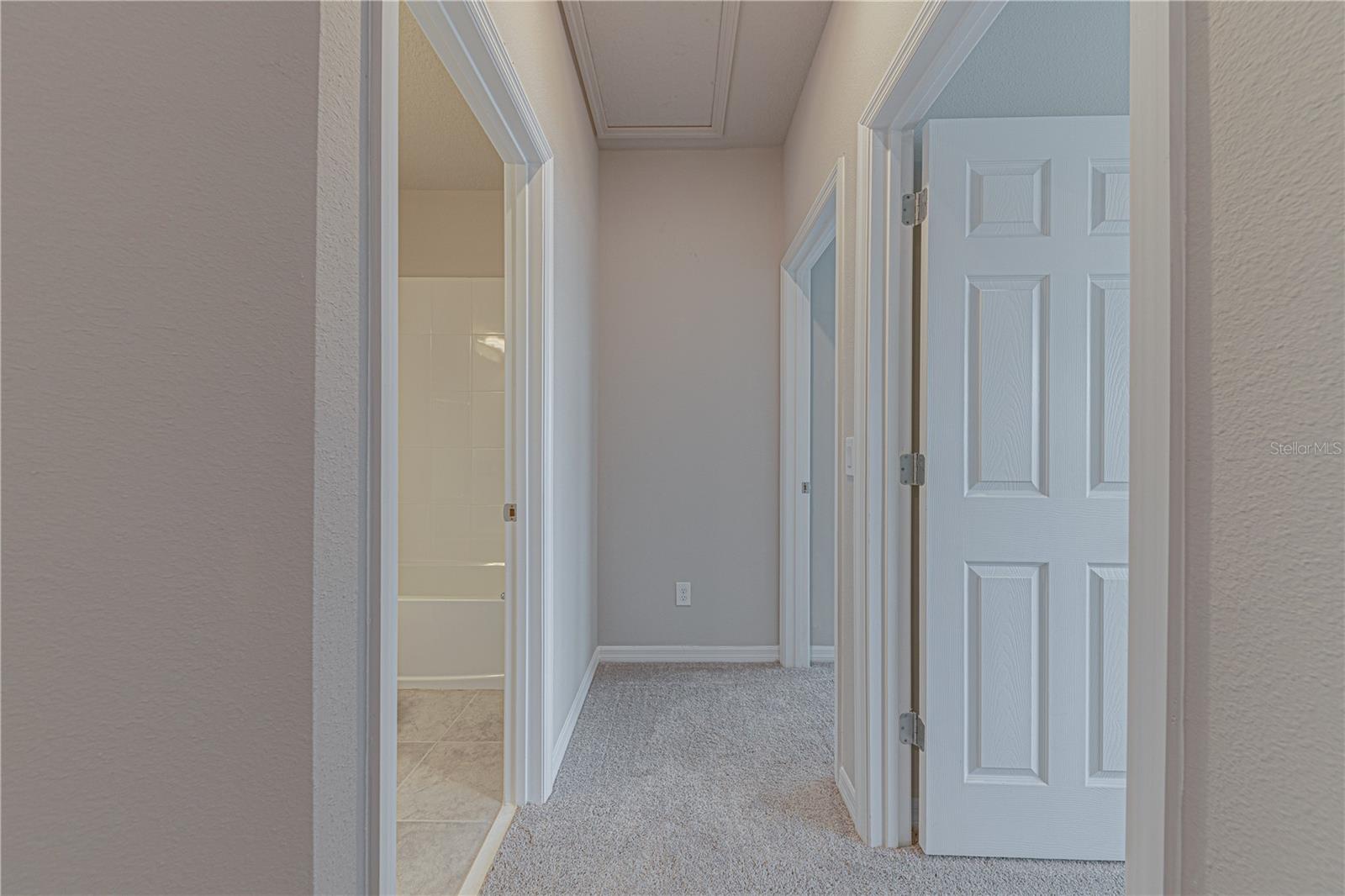 Image 38 of 45 For 524 Venetian Palms Boulevard