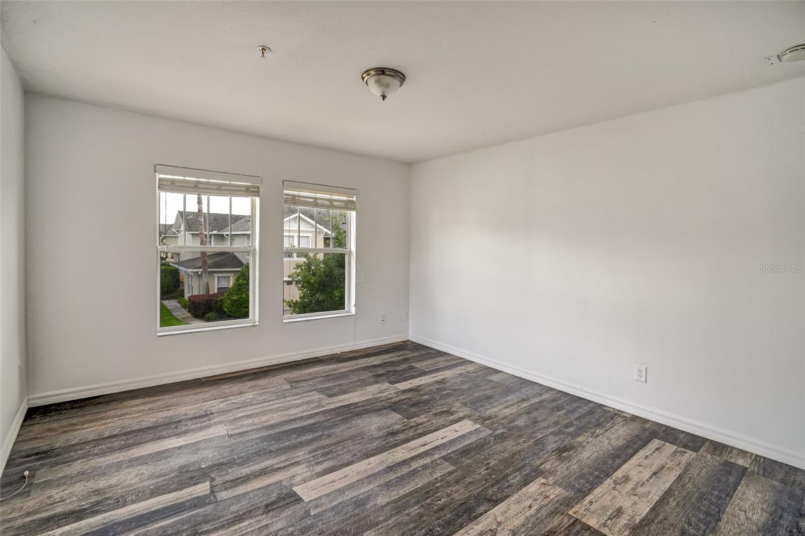 Image 18 of 34 For 2150 Jeremiah Way