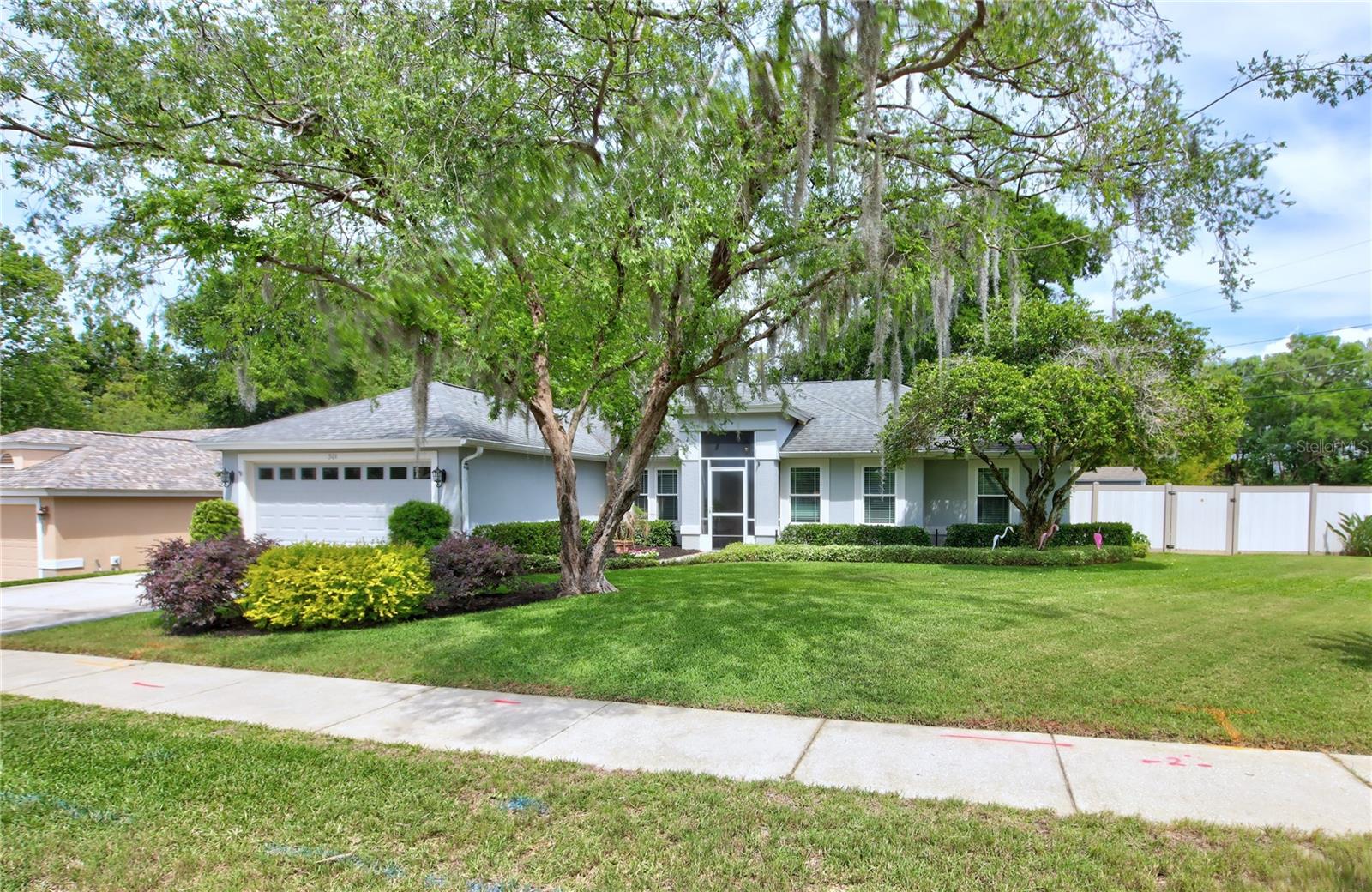 Details for 301 Oak Leaf Circle, LAKE MARY, FL 32746