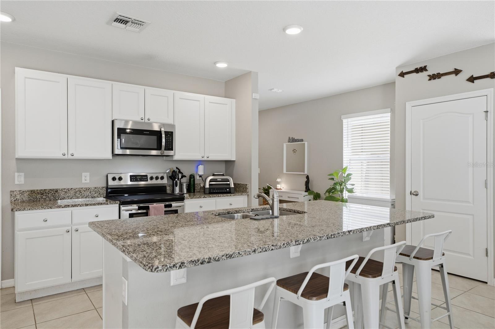 Image 14 of 46 For 3202 Surfbird Street