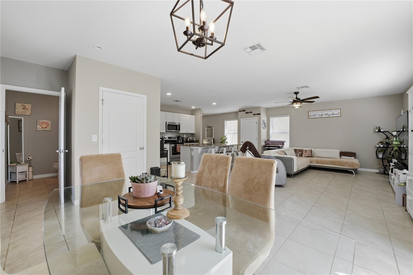 Image 23 of 46 For 3202 Surfbird Street