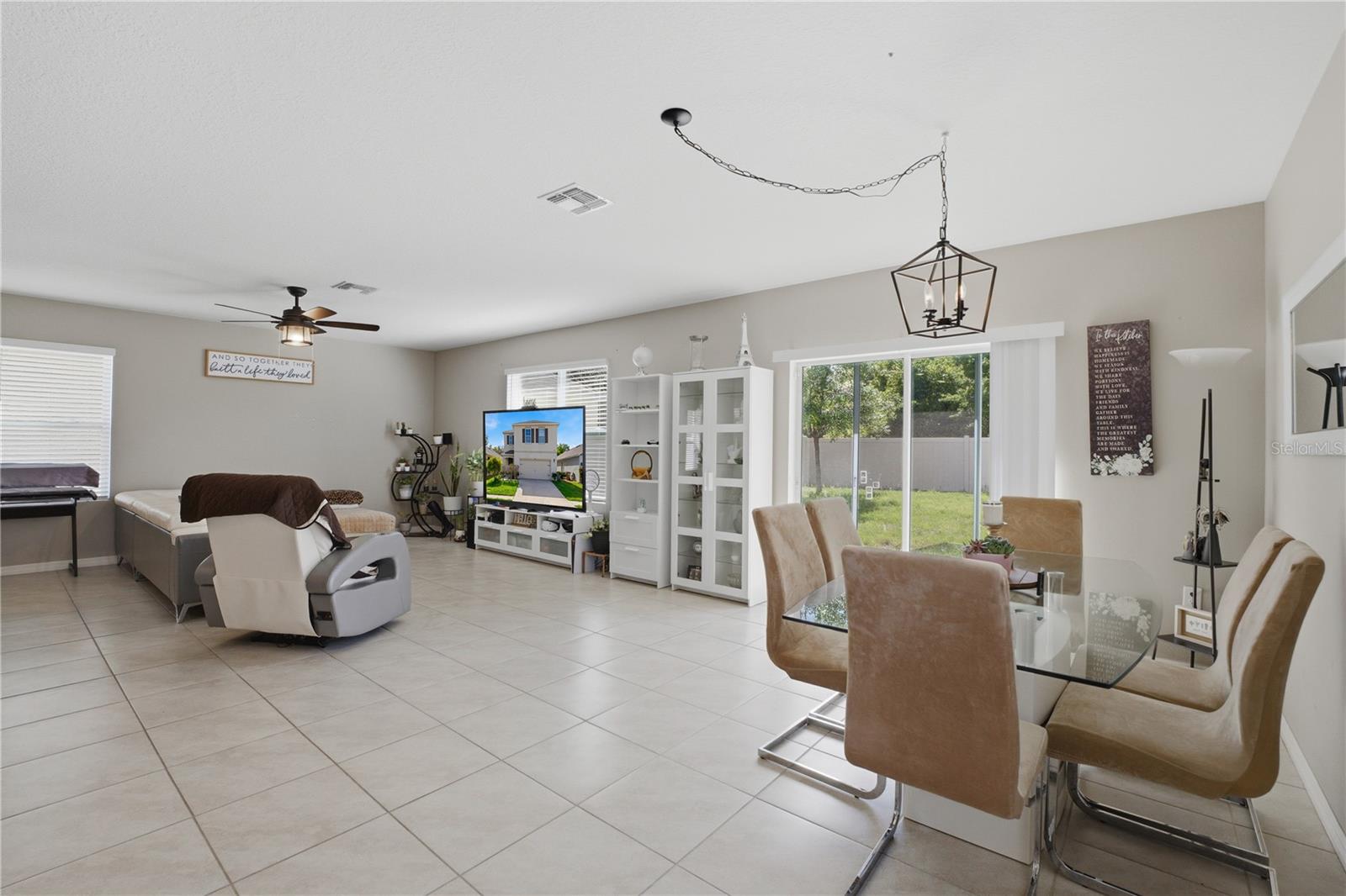 Image 24 of 46 For 3202 Surfbird Street