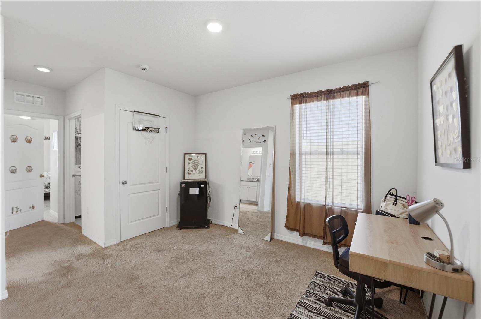 Image 28 of 46 For 3202 Surfbird Street