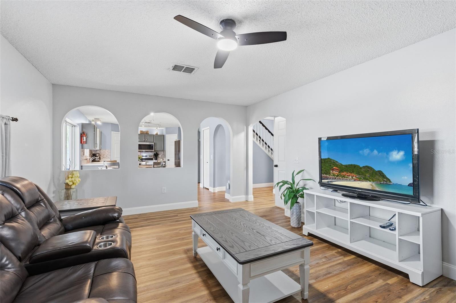 Image 11 of 37 For 2150 Sandridge Circle