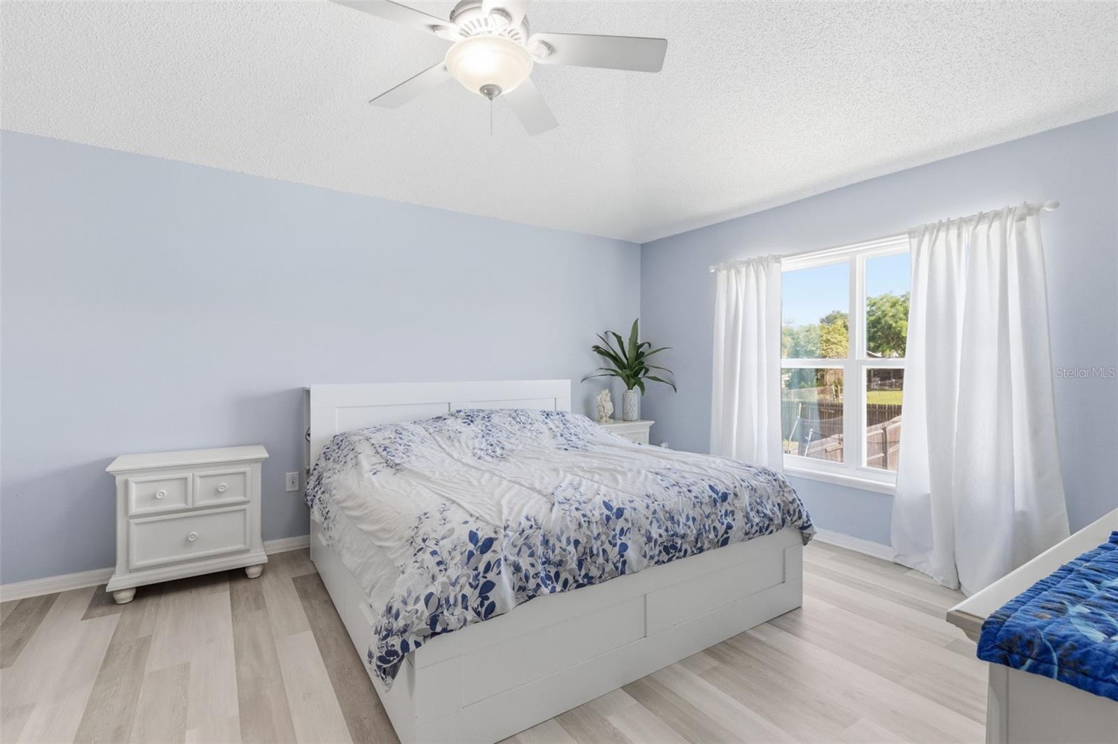 Image 17 of 37 For 2150 Sandridge Circle