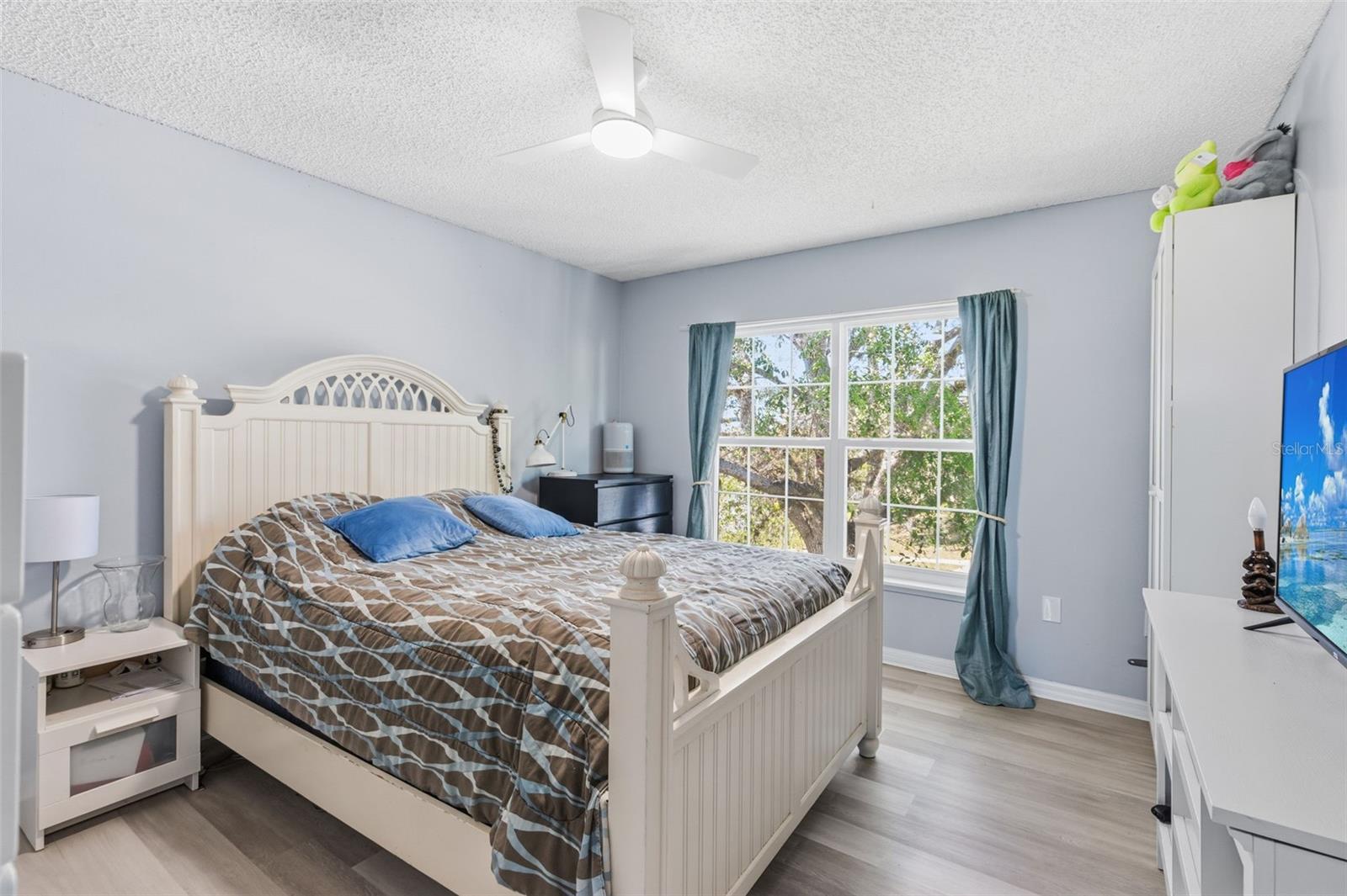 Image 23 of 37 For 2150 Sandridge Circle