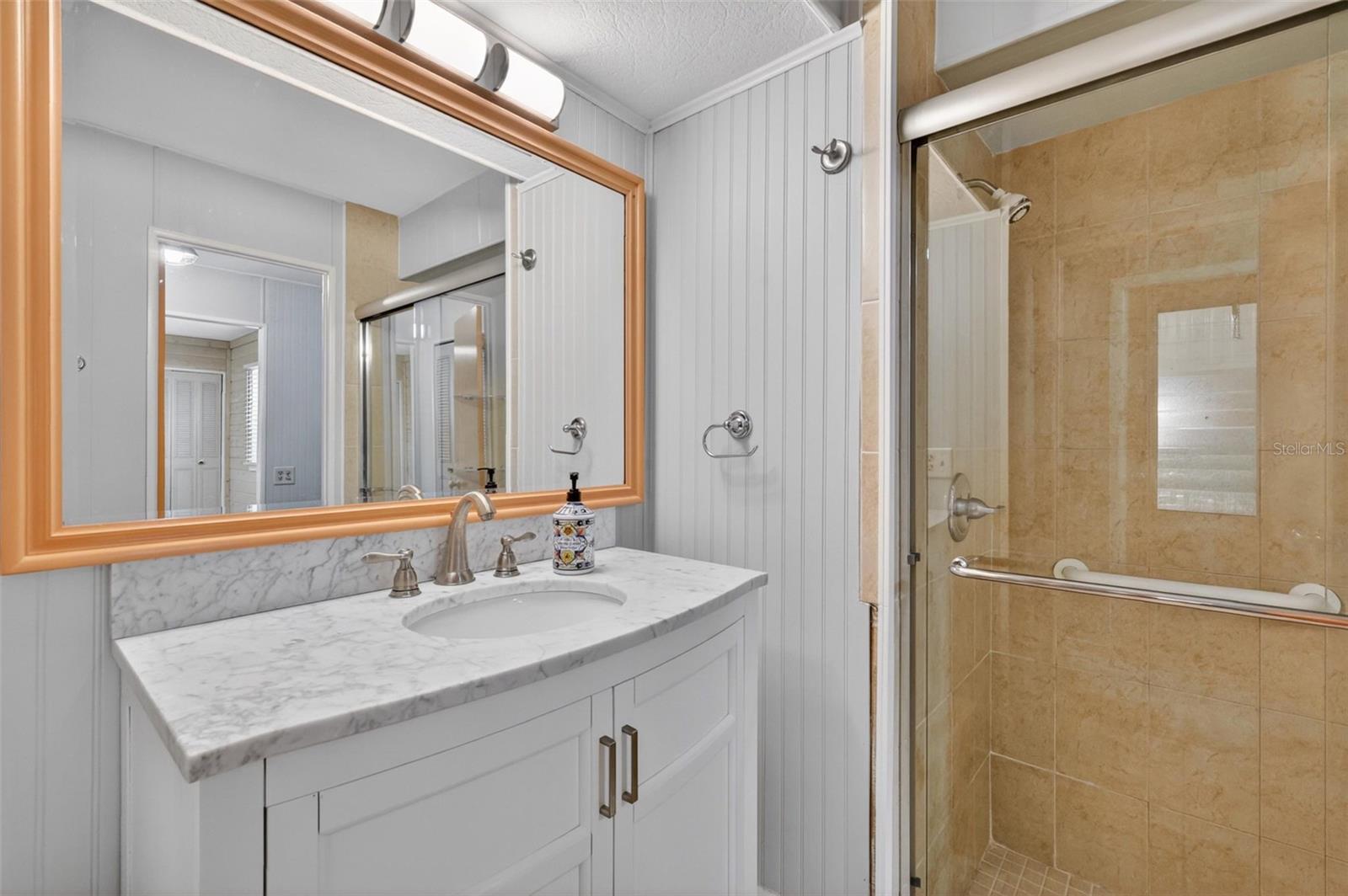 Image 19 of 32 For 465 Marina Lane