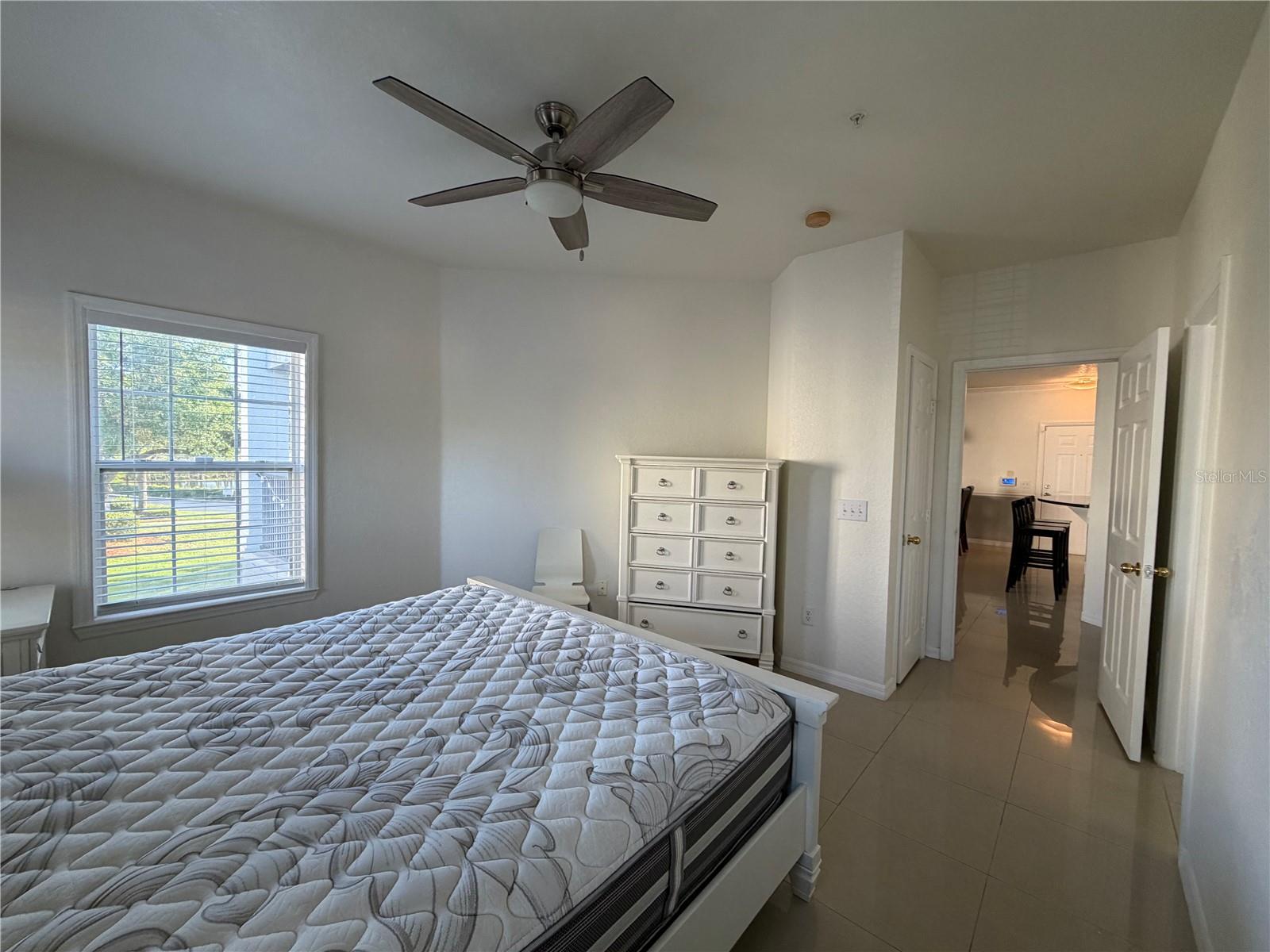 Image 18 of 47 For 3735 Conroy Road 2222