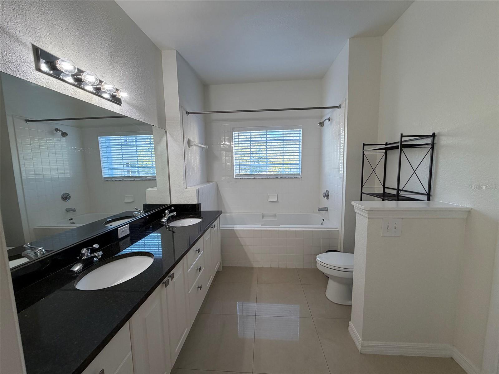 Image 22 of 47 For 3735 Conroy Road 2222