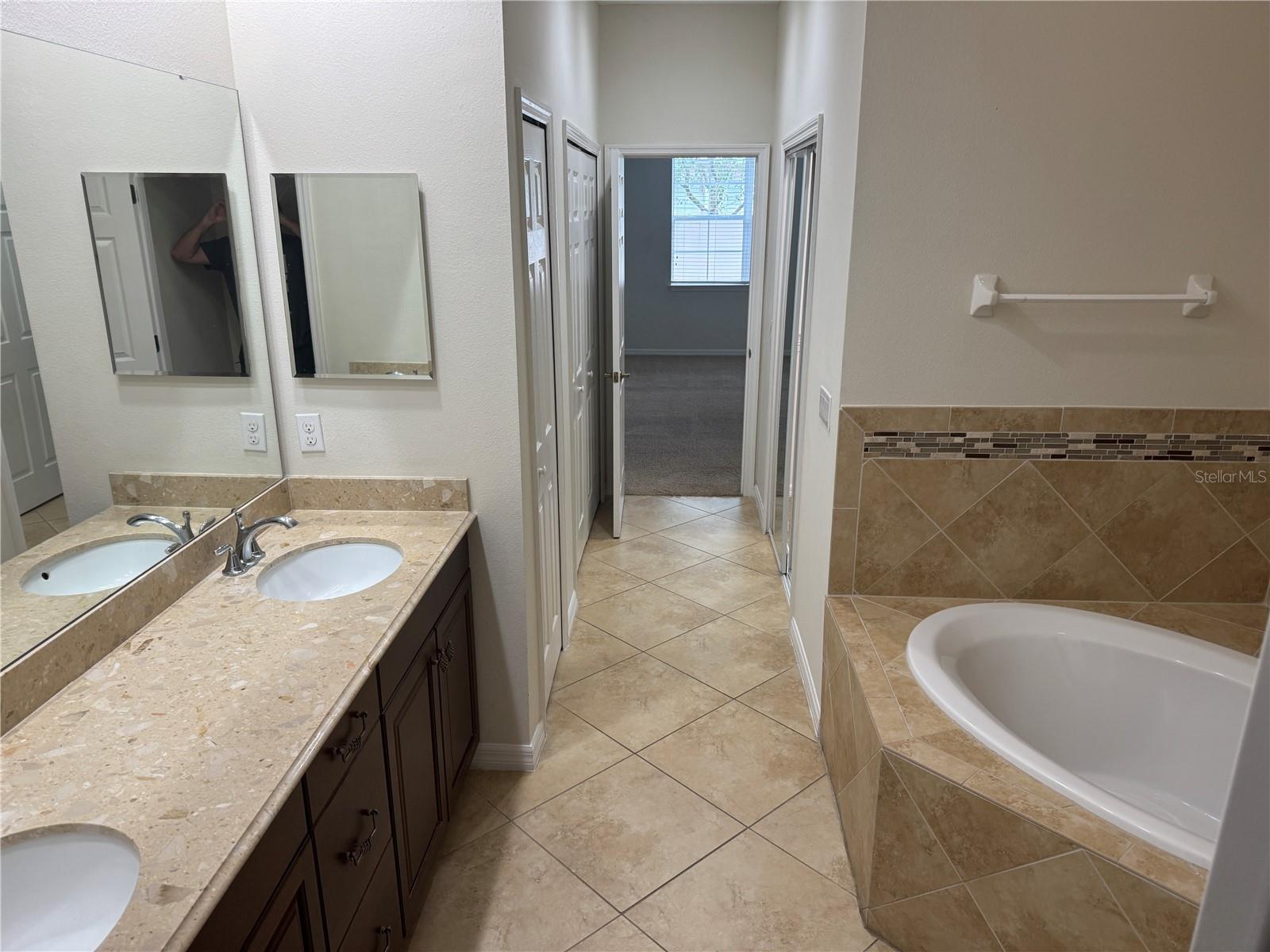 Image 14 of 21 For 314 Terracina Drive