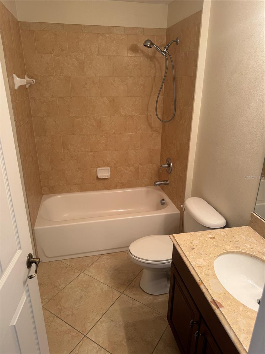 Image 15 of 21 For 314 Terracina Drive