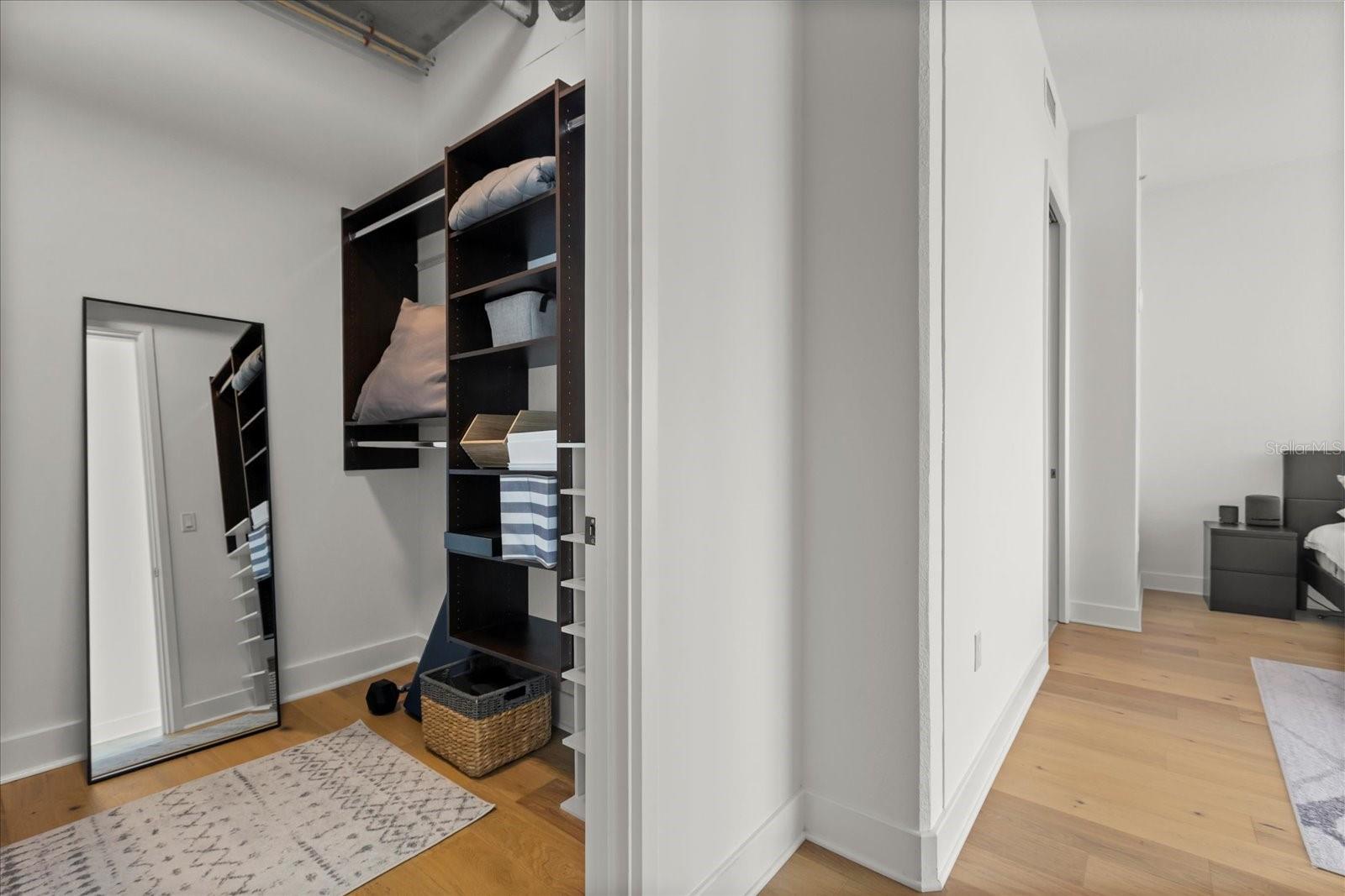 Image 26 of 44 For 150 Robinson Street 2506