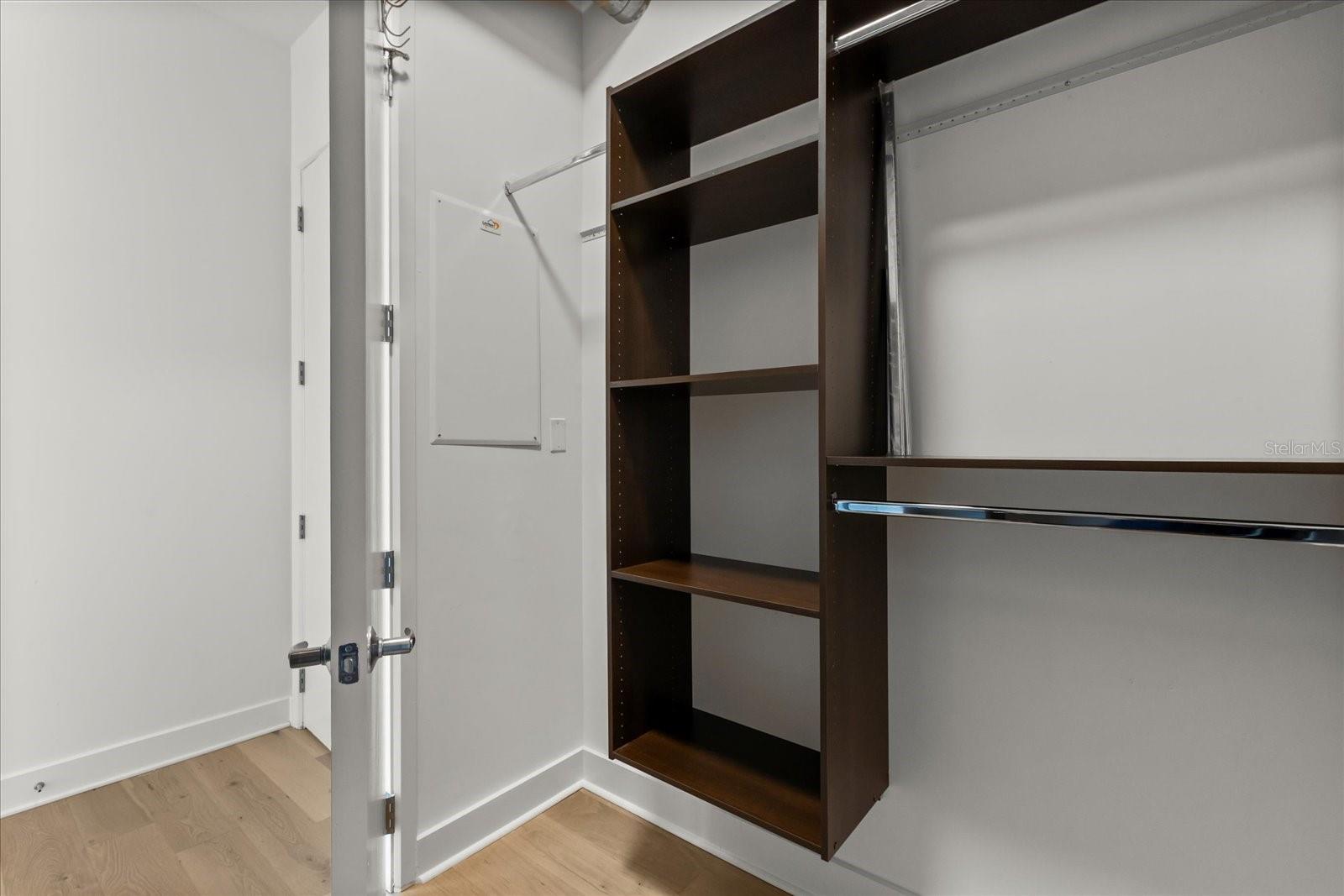 Image 27 of 44 For 150 Robinson Street 2506