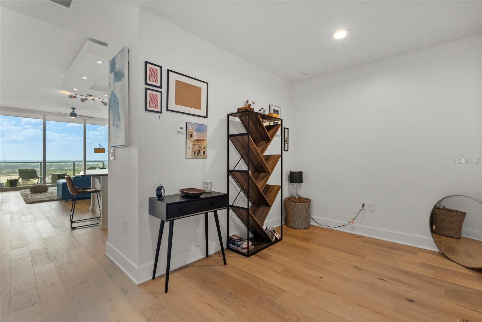 Image 5 of 44 For 150 Robinson Street 2506