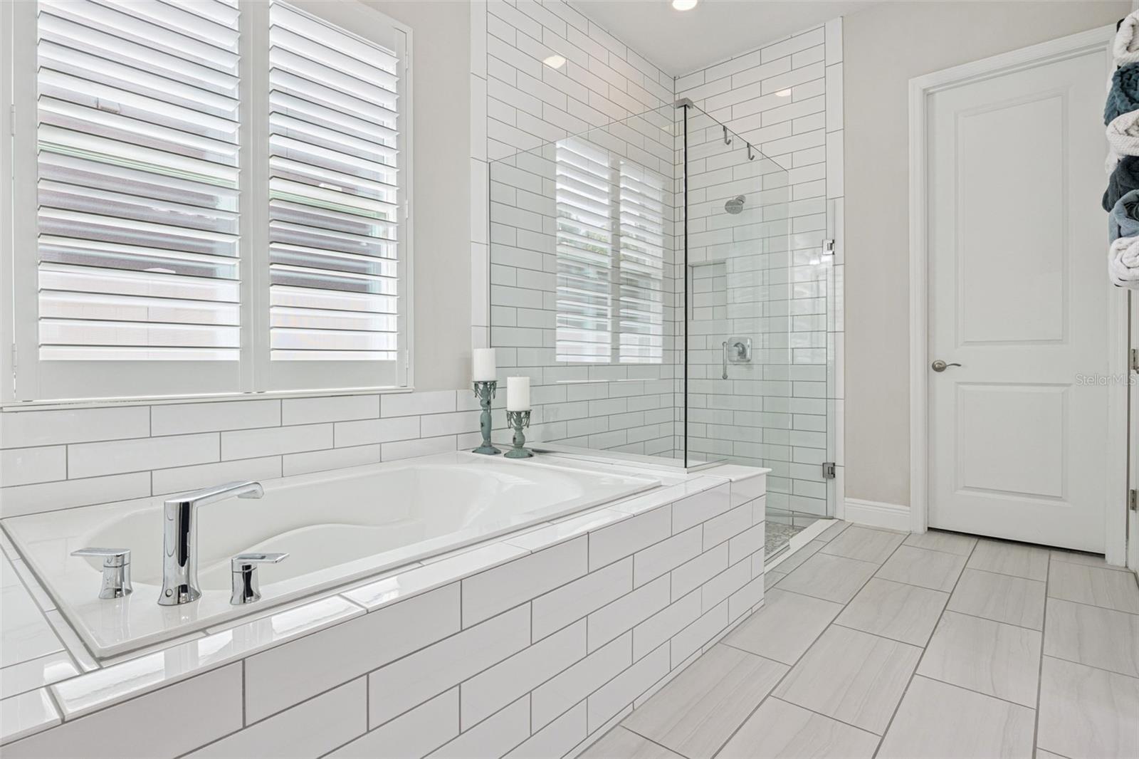 Image 8 of 60 For 10693 Petrillo Way