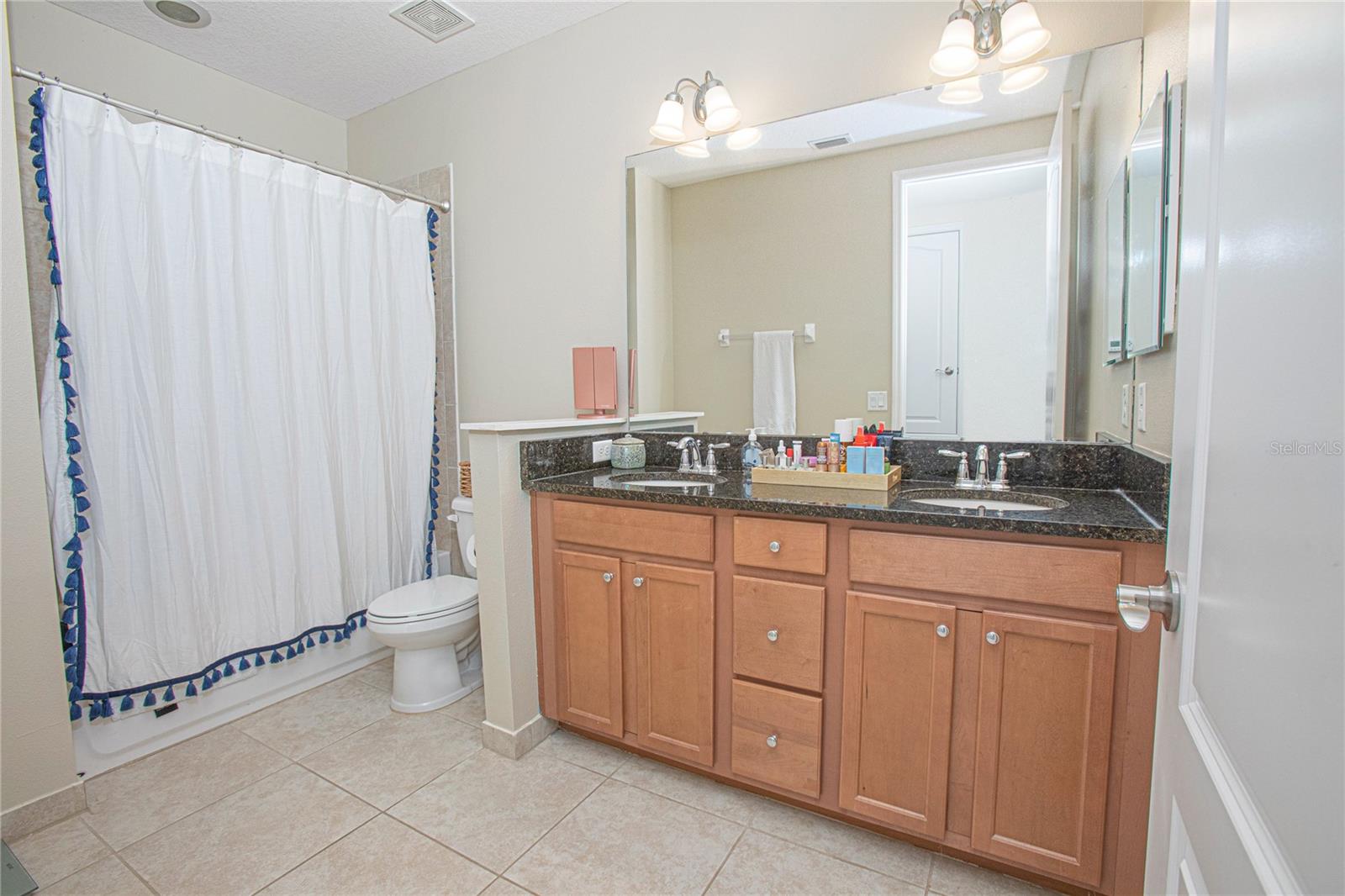 Image 8 of 27 For 10665 Belfry Circle