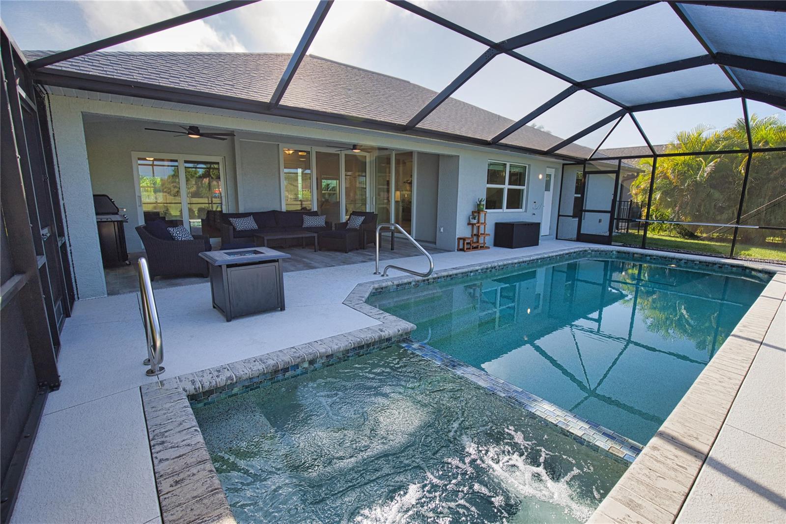 Image 30 of 42 For 916 Boundary Boulevard