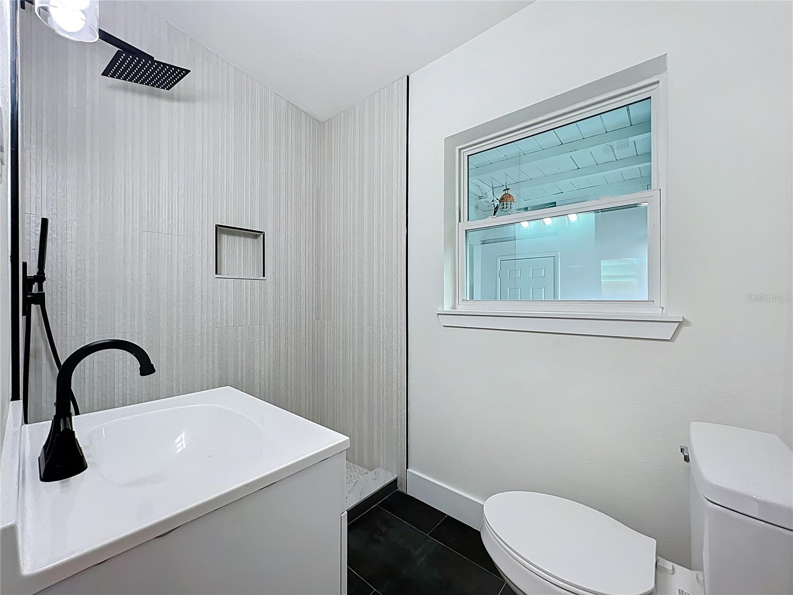 Image 11 of 17 For 3204 Indian Drive