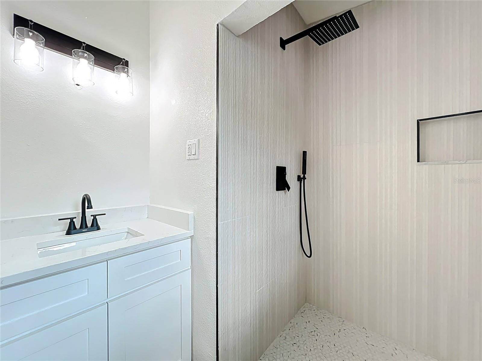 Image 13 of 17 For 3204 Indian Drive