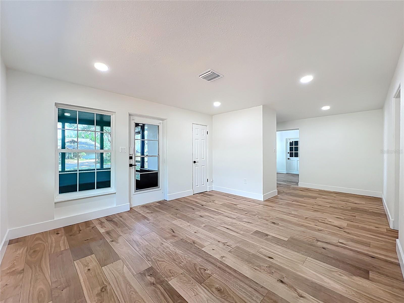 Image 5 of 17 For 3204 Indian Drive