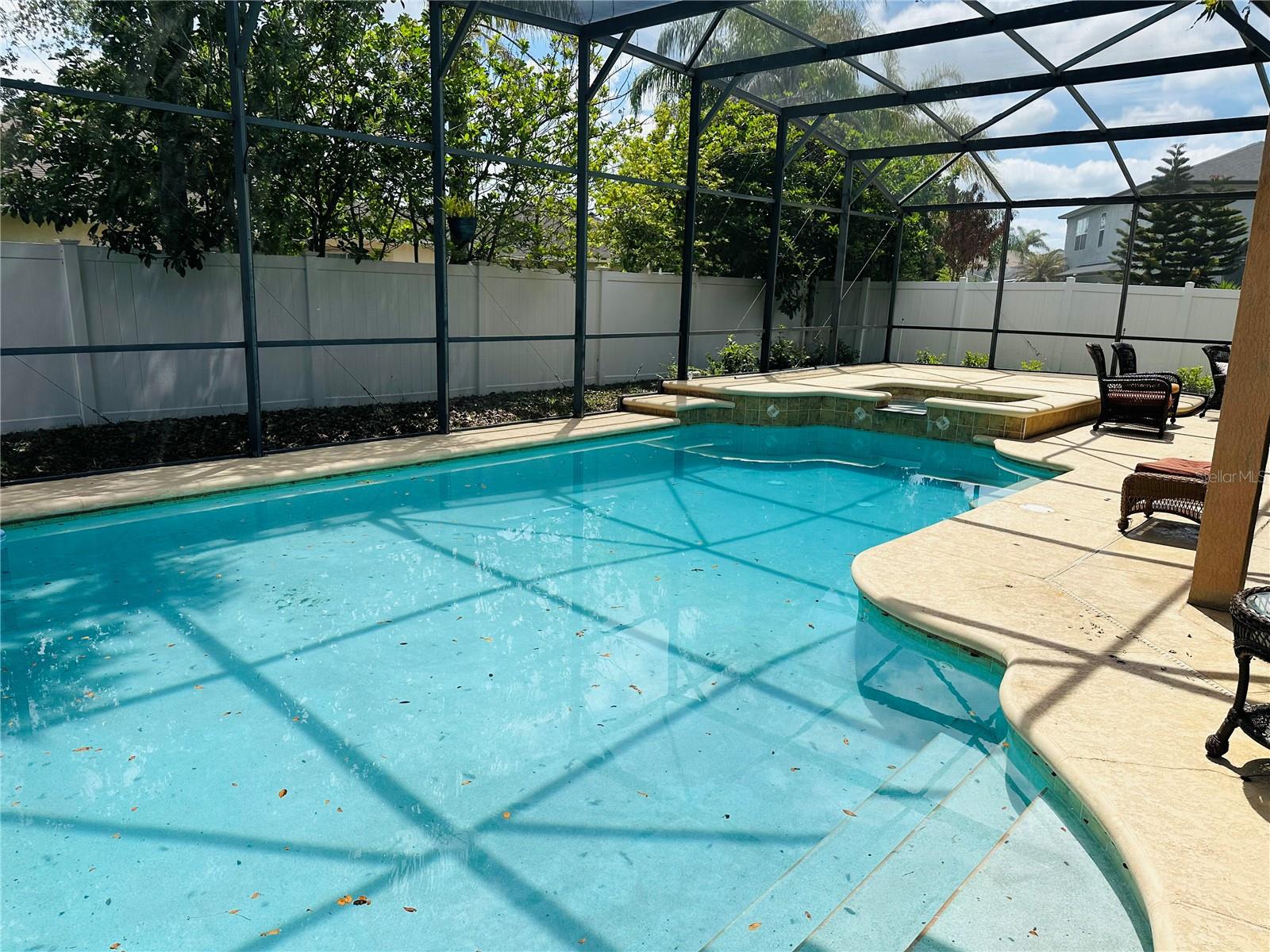 Image 12 of 29 For 2283 Stone Cross Circle