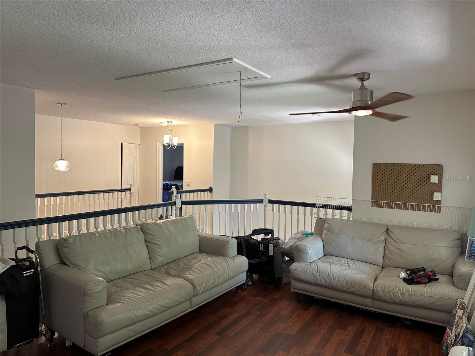 Image 20 of 29 For 2283 Stone Cross Circle