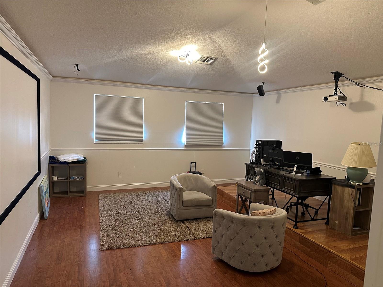 Image 21 of 29 For 2283 Stone Cross Circle