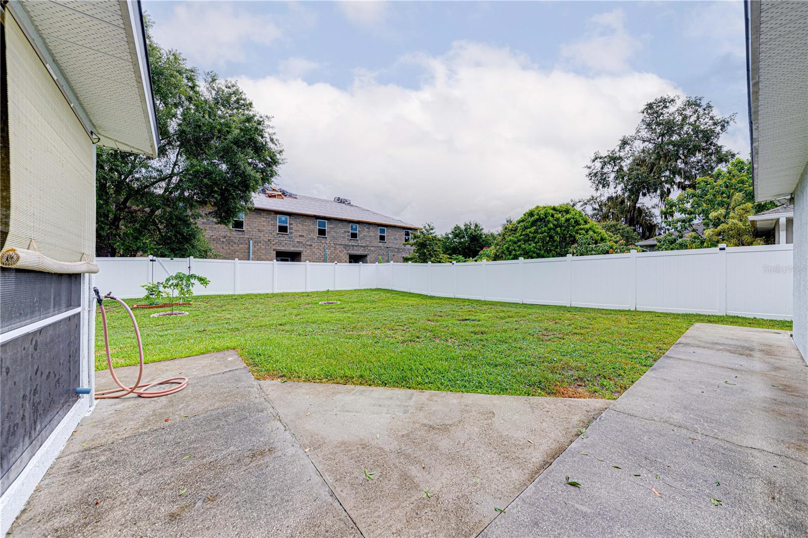 Image 39 of 43 For 1176 Lake Place Court