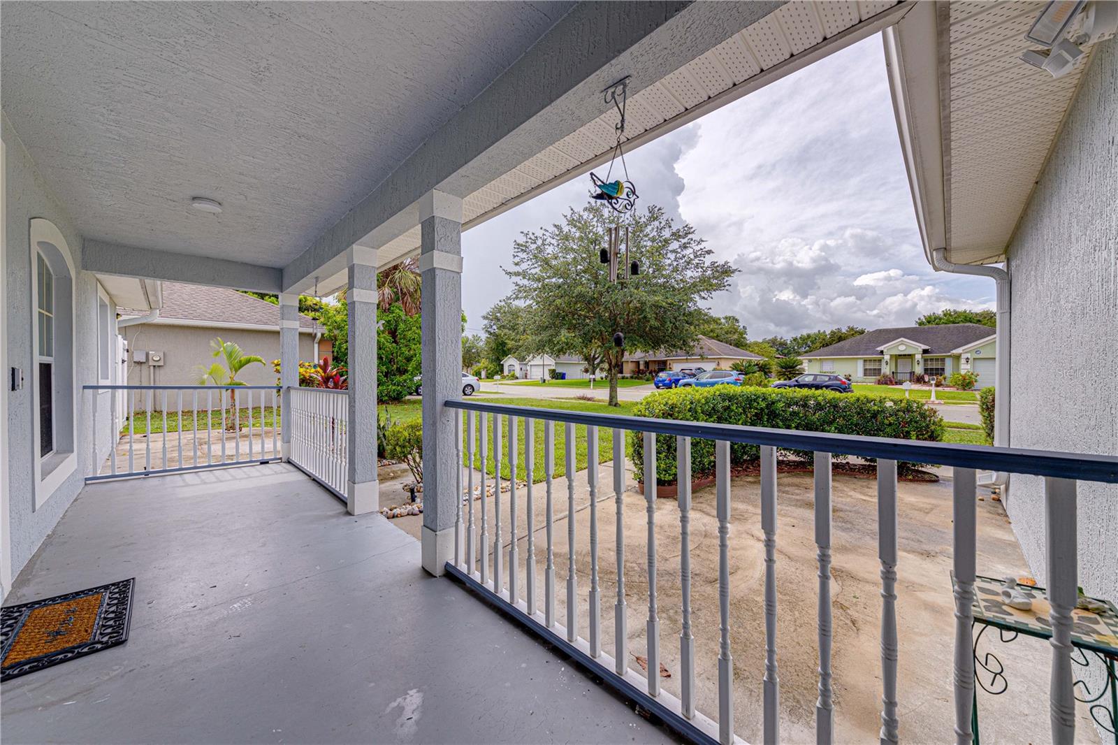 Image 6 of 43 For 1176 Lake Place Court