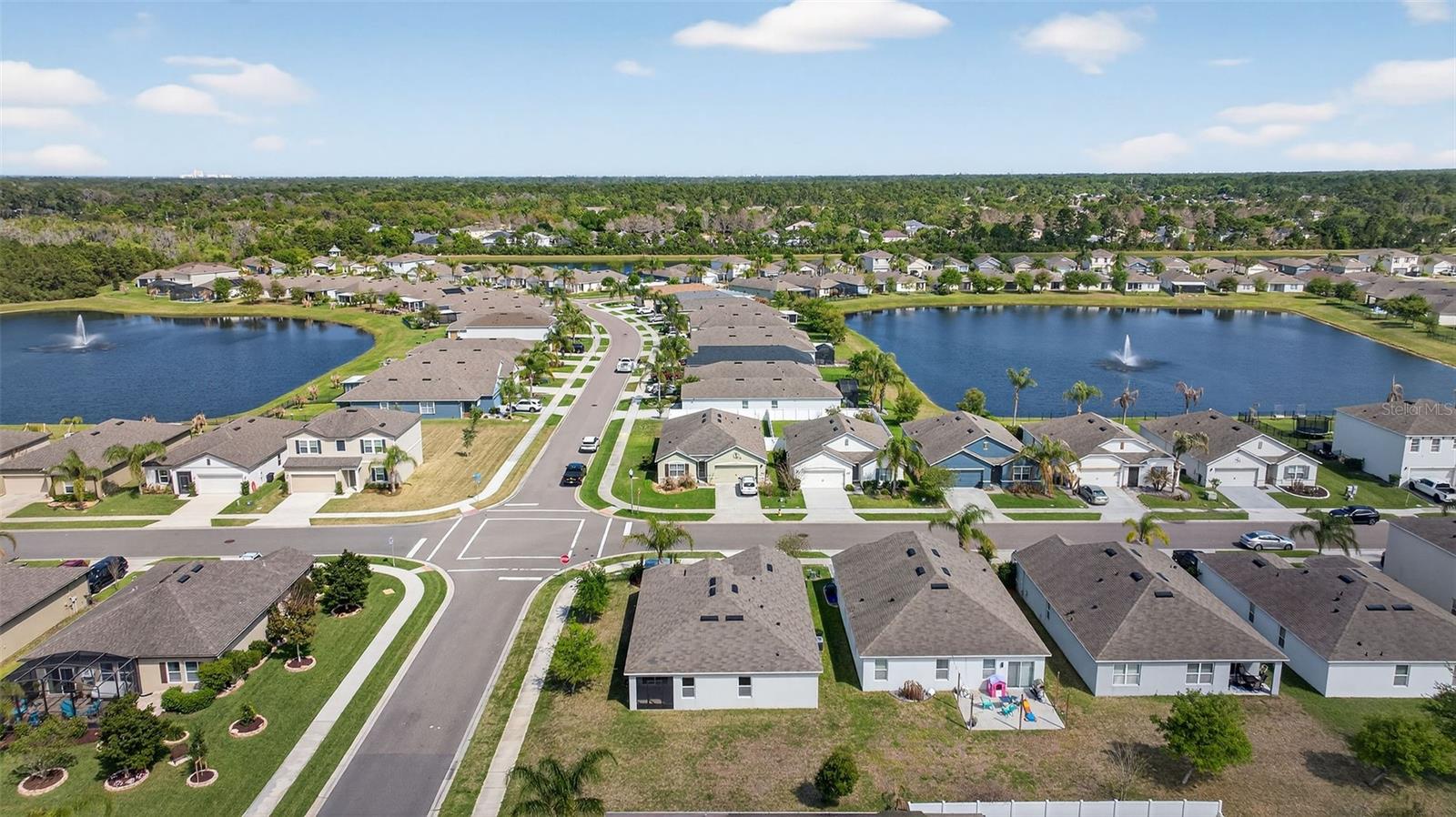 Image 27 of 92 For 2992 Gibraltar Boulevard