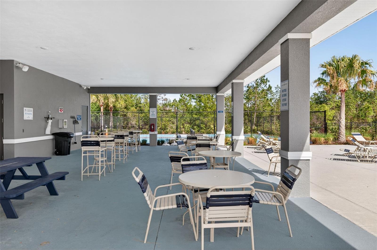 Image 71 of 92 For 2992 Gibraltar Boulevard