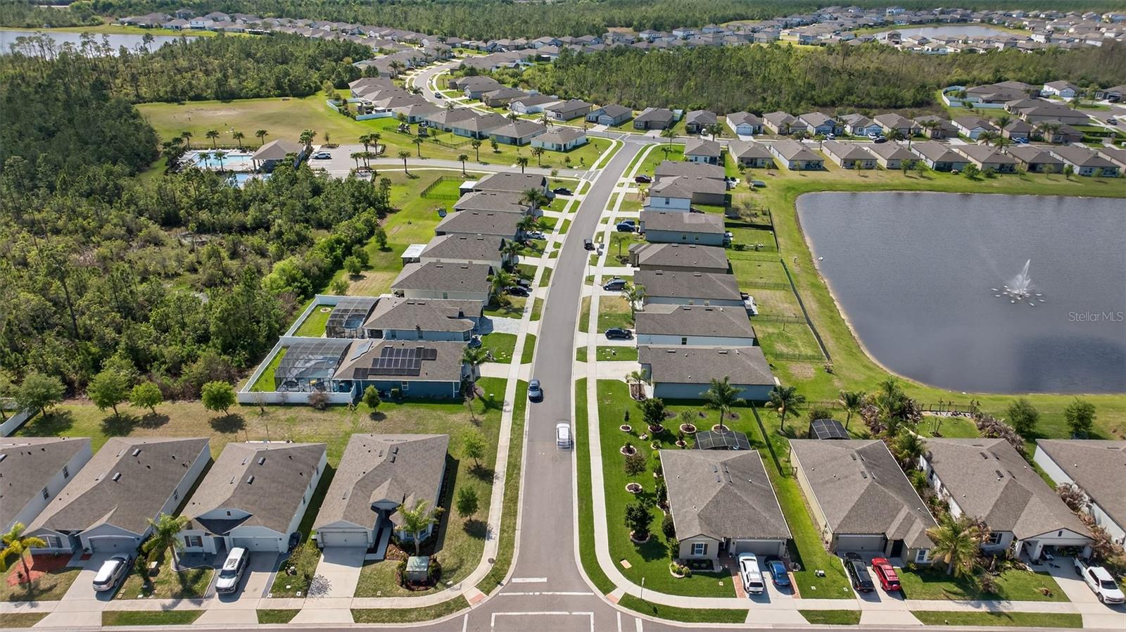 Image 81 of 92 For 2992 Gibraltar Boulevard