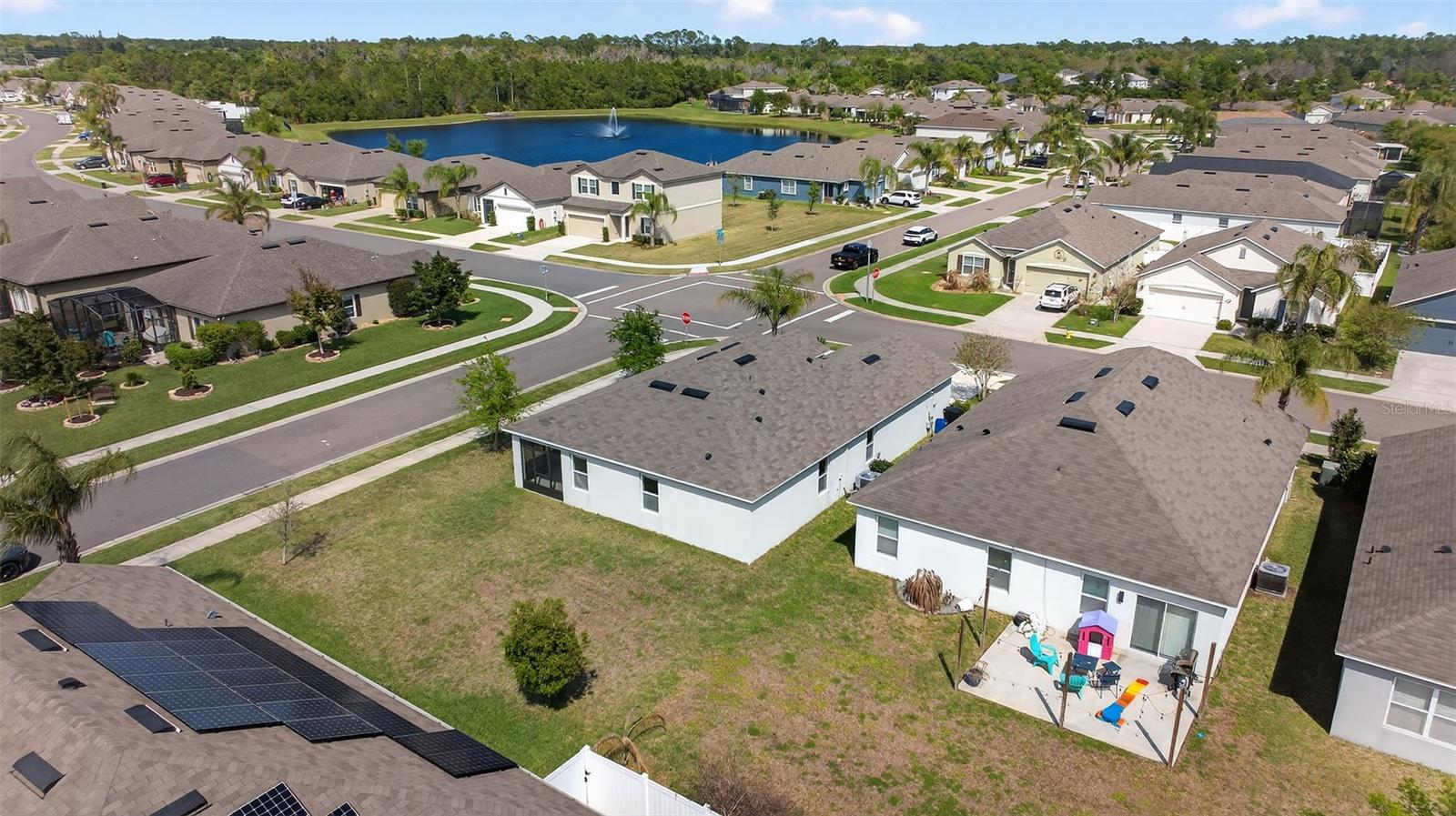 Image 82 of 92 For 2992 Gibraltar Boulevard