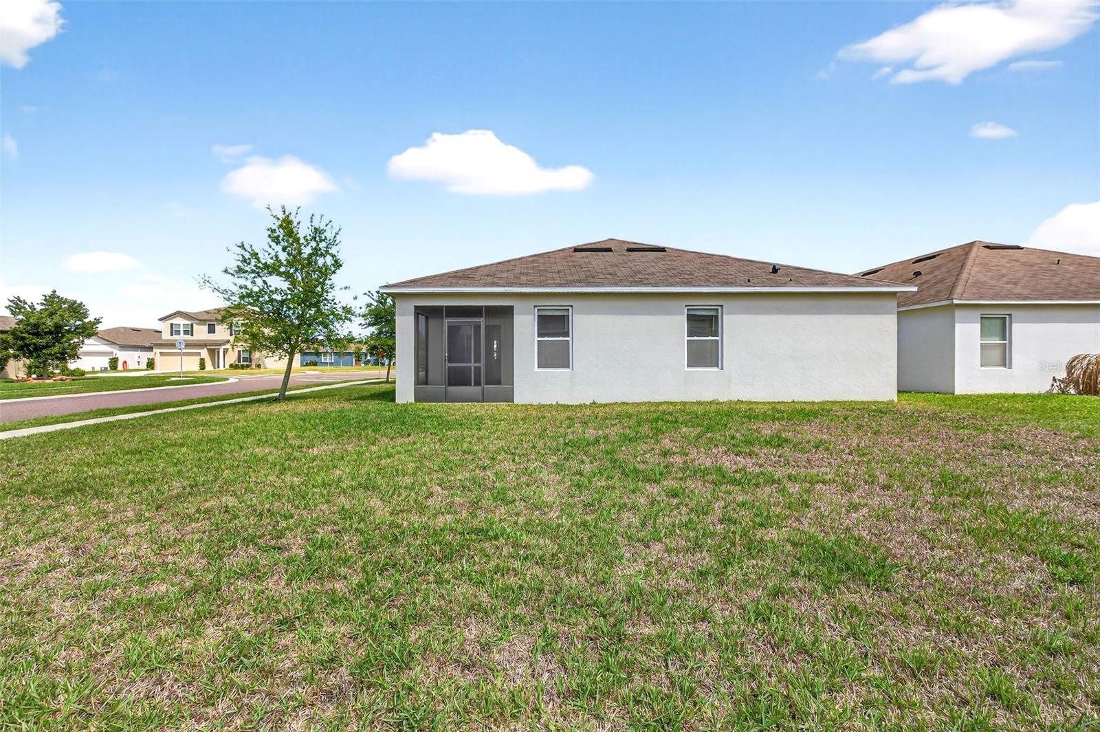 Image 85 of 92 For 2992 Gibraltar Boulevard