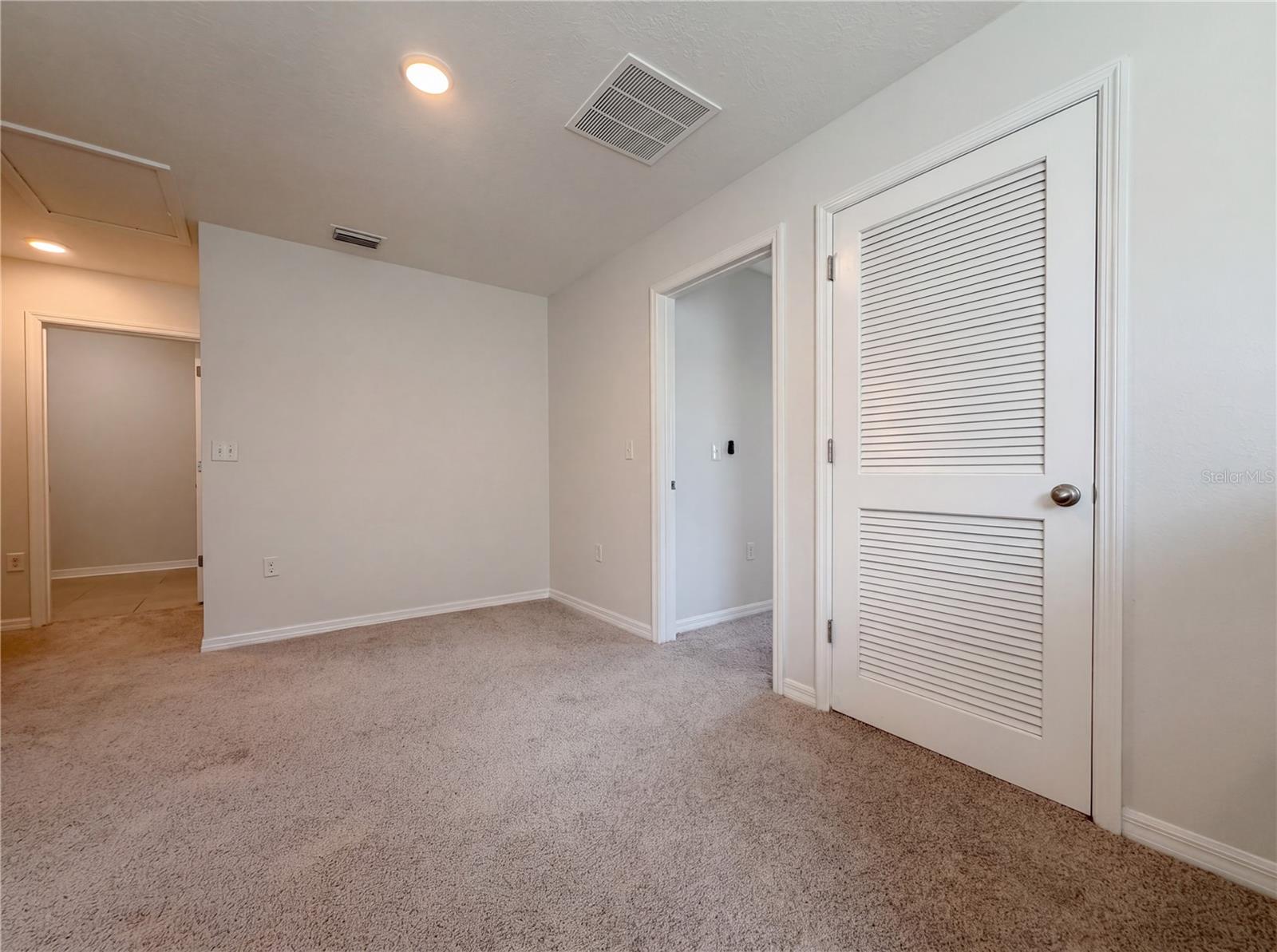 Image 15 of 35 For 10225 Mangrove Well Road