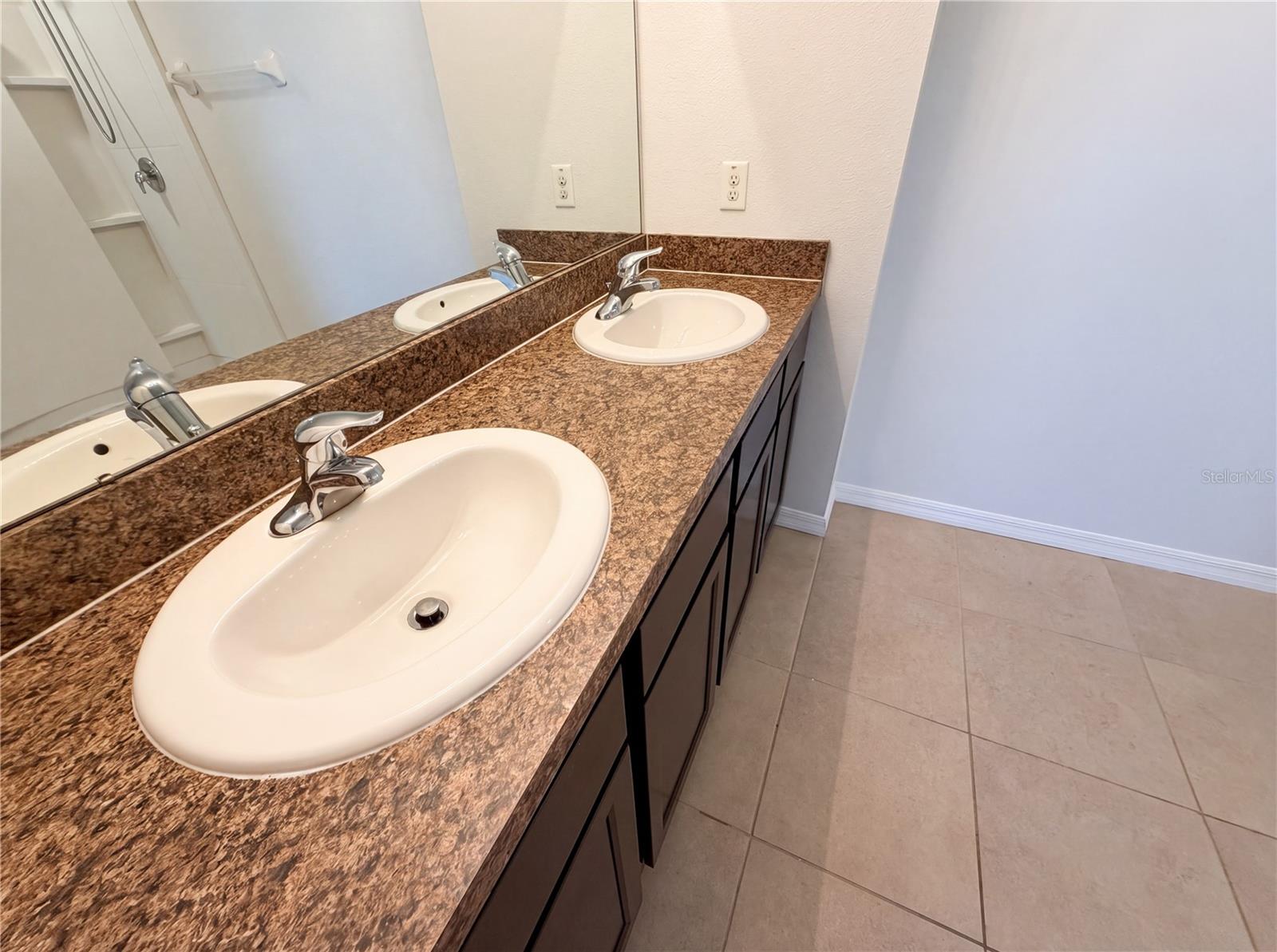 Image 16 of 35 For 10225 Mangrove Well Road