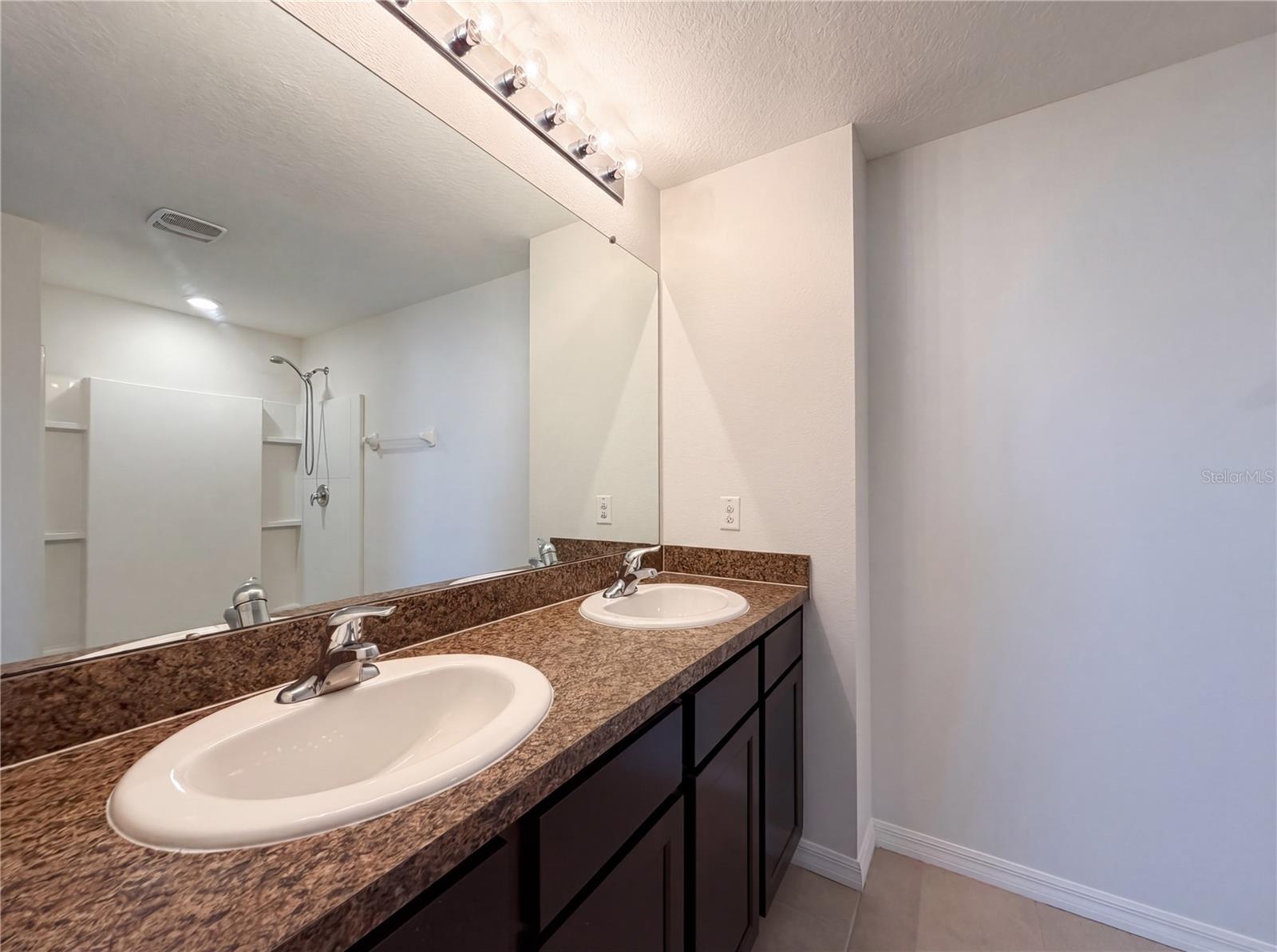 Image 17 of 35 For 10225 Mangrove Well Road